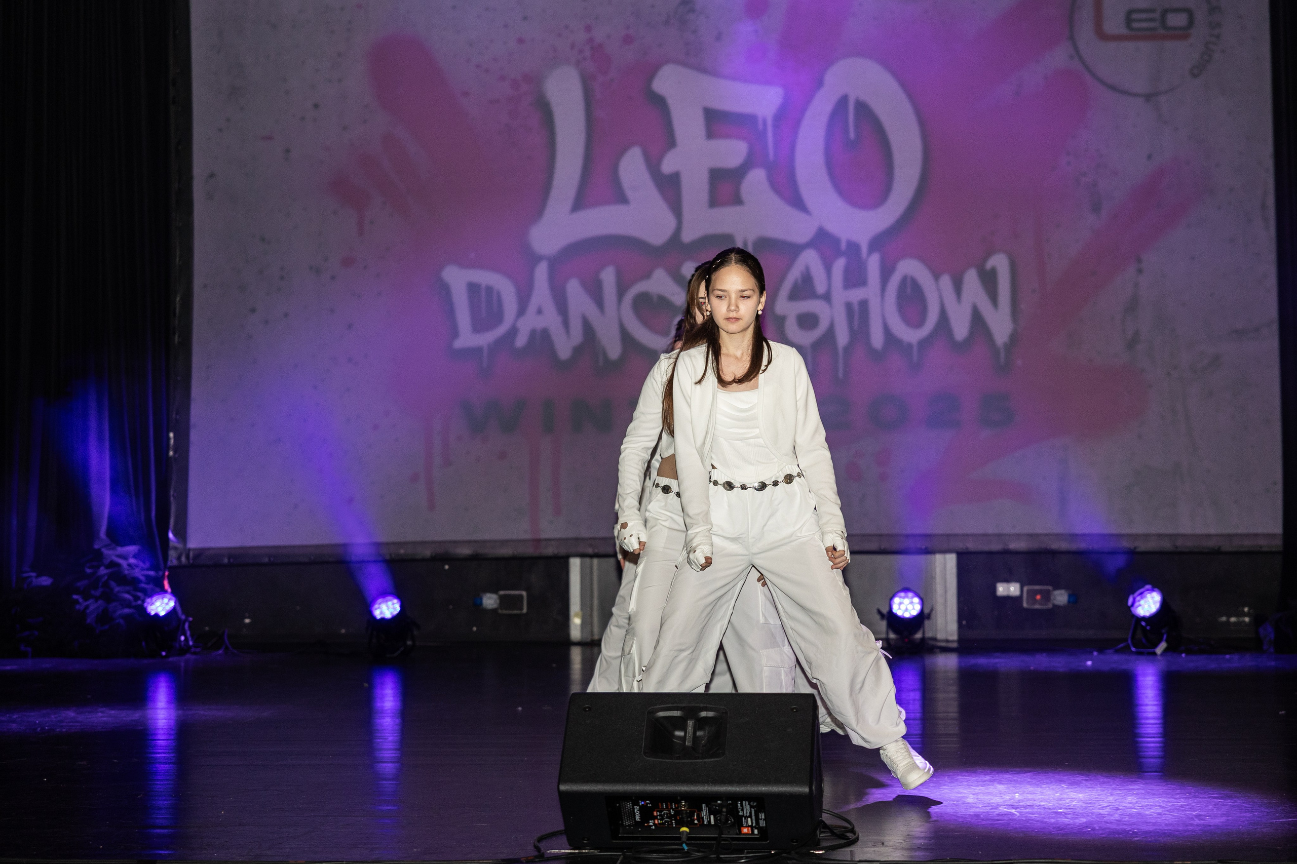 LEO DANCE SHOW WINTER 2025. Семейный и детский фотограф в Варшаве Мила Бобровская