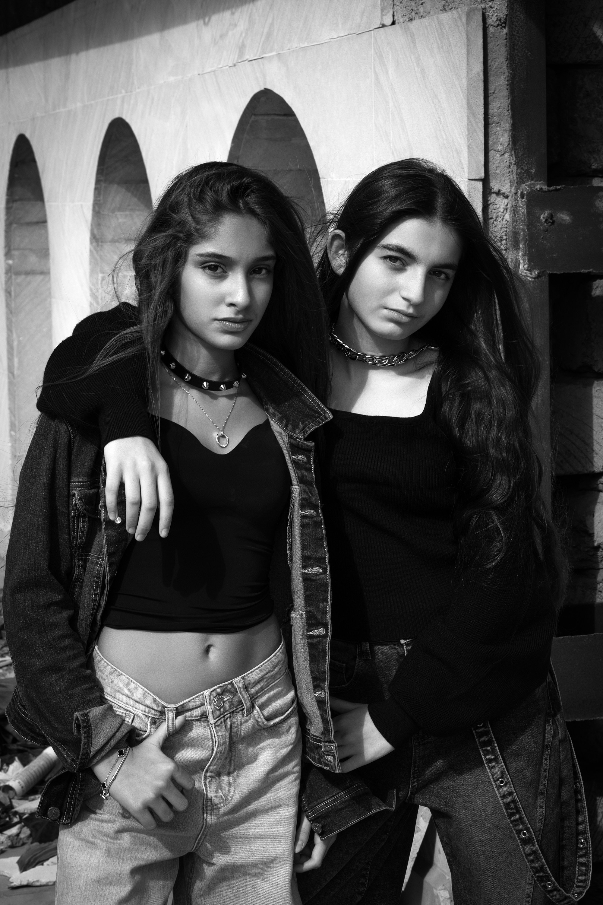 Friends Will Be Friends. BNW Around Photography