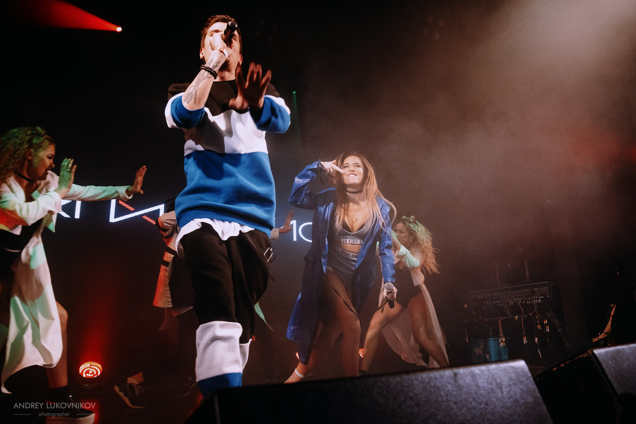 Время и Стекло