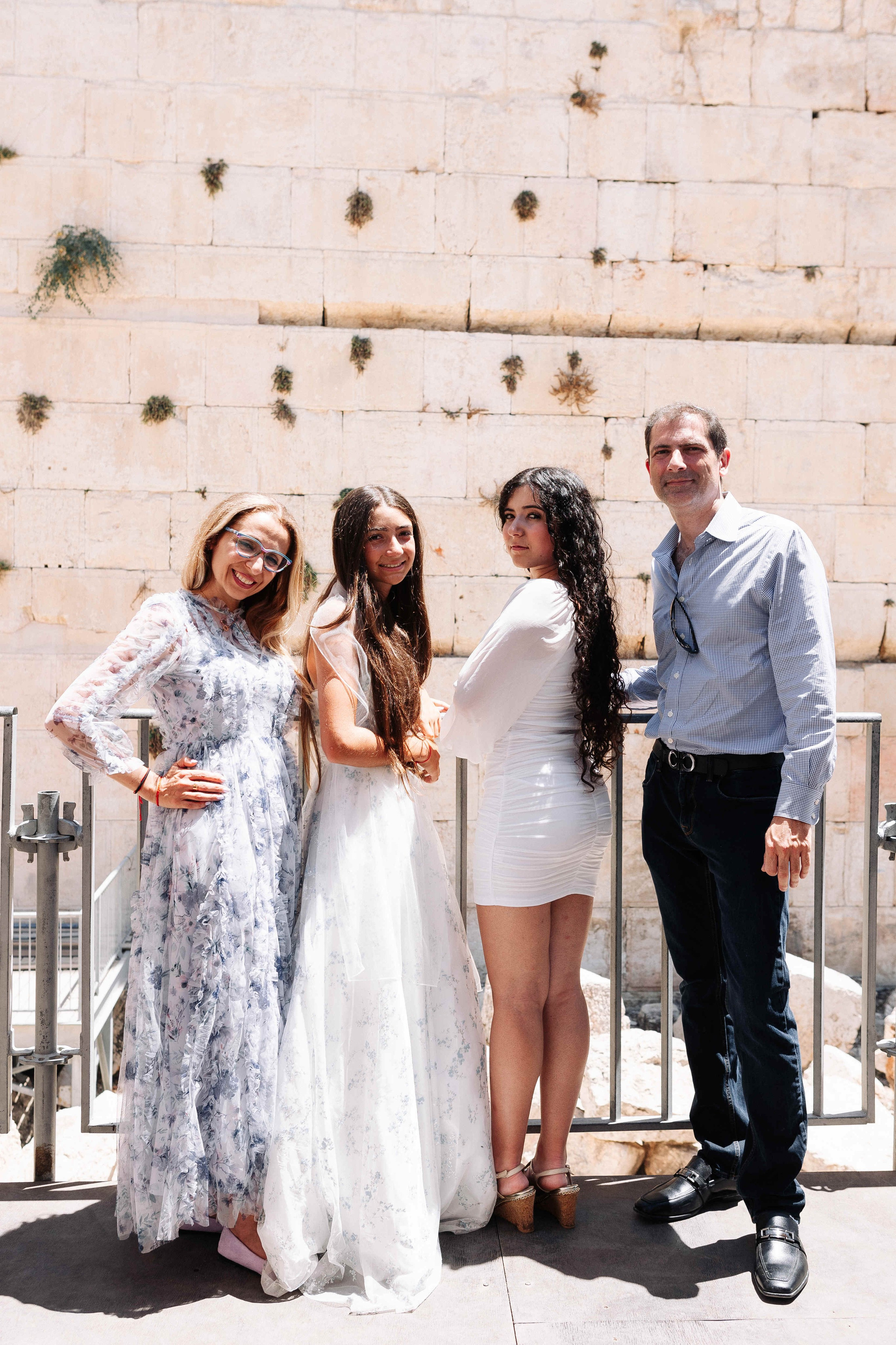 BAT MITZVAH CEREMONY + PHOTO SESSION. Https://shi-photo.com/