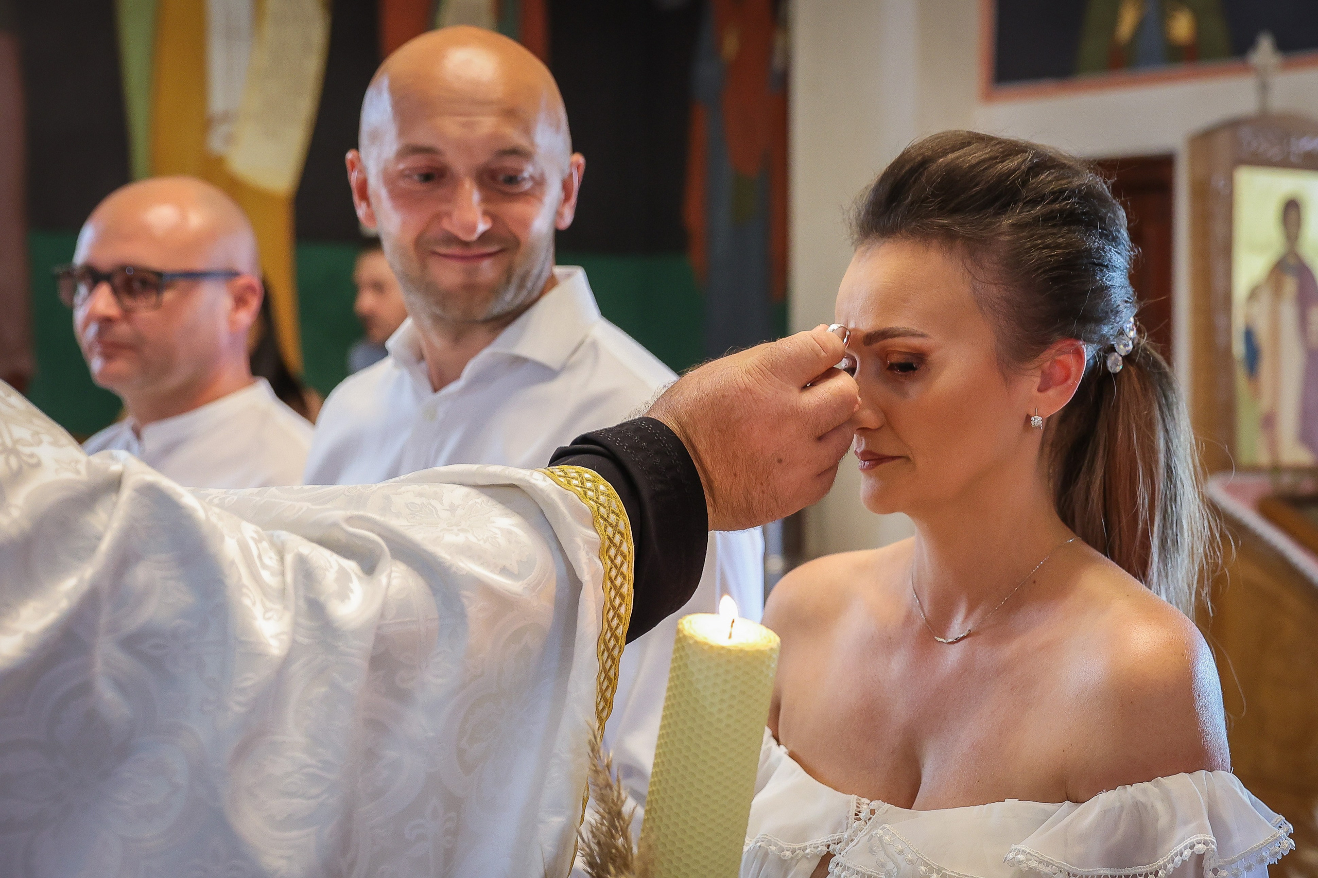 Nunta Cosmin și Simona de la La Moșu a fost exact genul de eveniment care demonstrează cât de frumoasă poate fi o nuntă în aer liber. Rares Bucur is a professional wedding photographer based in Cluj-Napoca, Romania, specializing in wedding photography