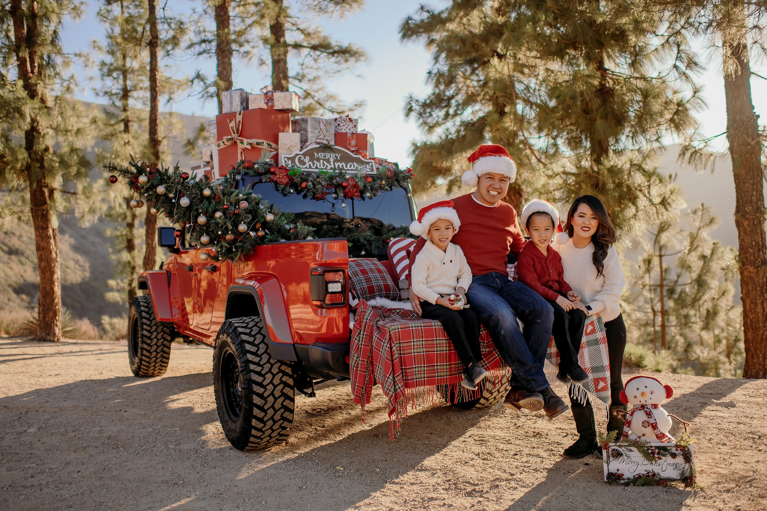 K. Wedding, maternity and family photographer in Charlotte Tasha Minn