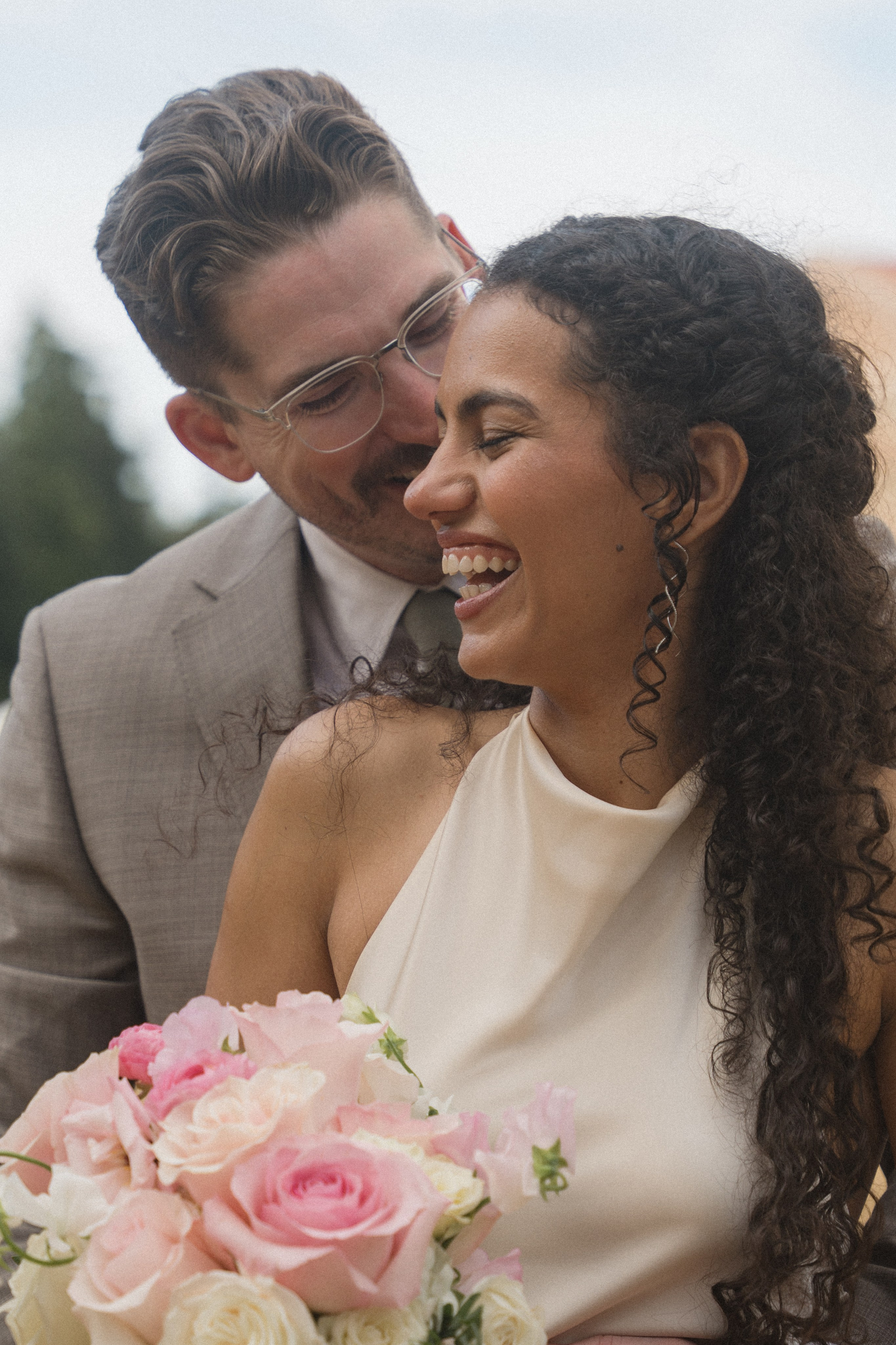 Tim and Ana | Courthouse wedding. Photographer in Washington Sophia D