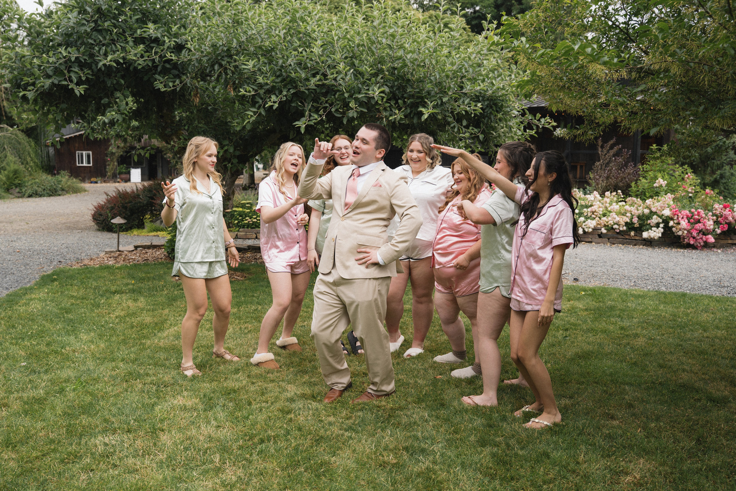 Austin and Sarah | Full Wedding day. Photographer in Washington Sophia D