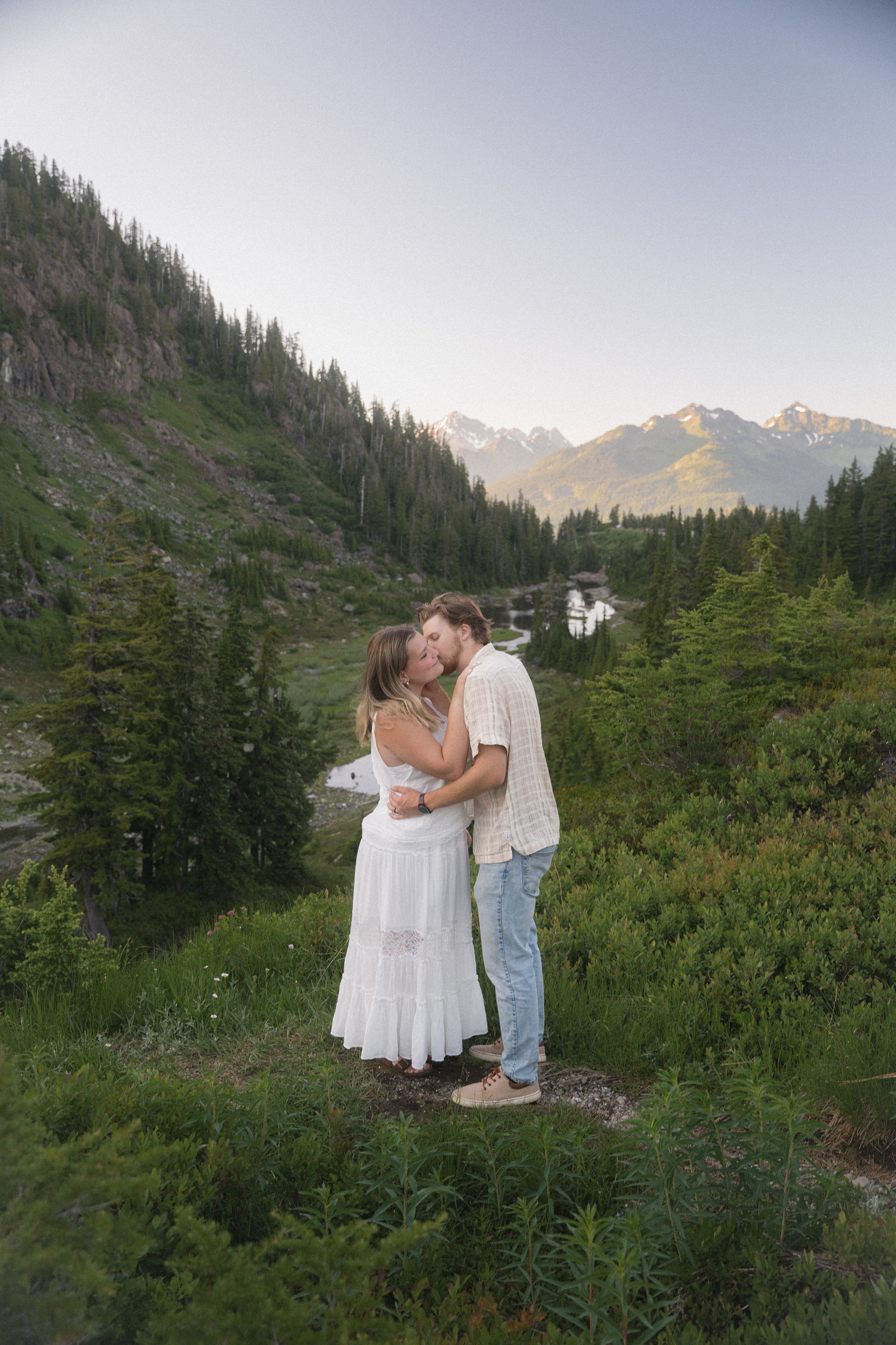 Katlyn and Josiah. Photographer in Washington Sophia D