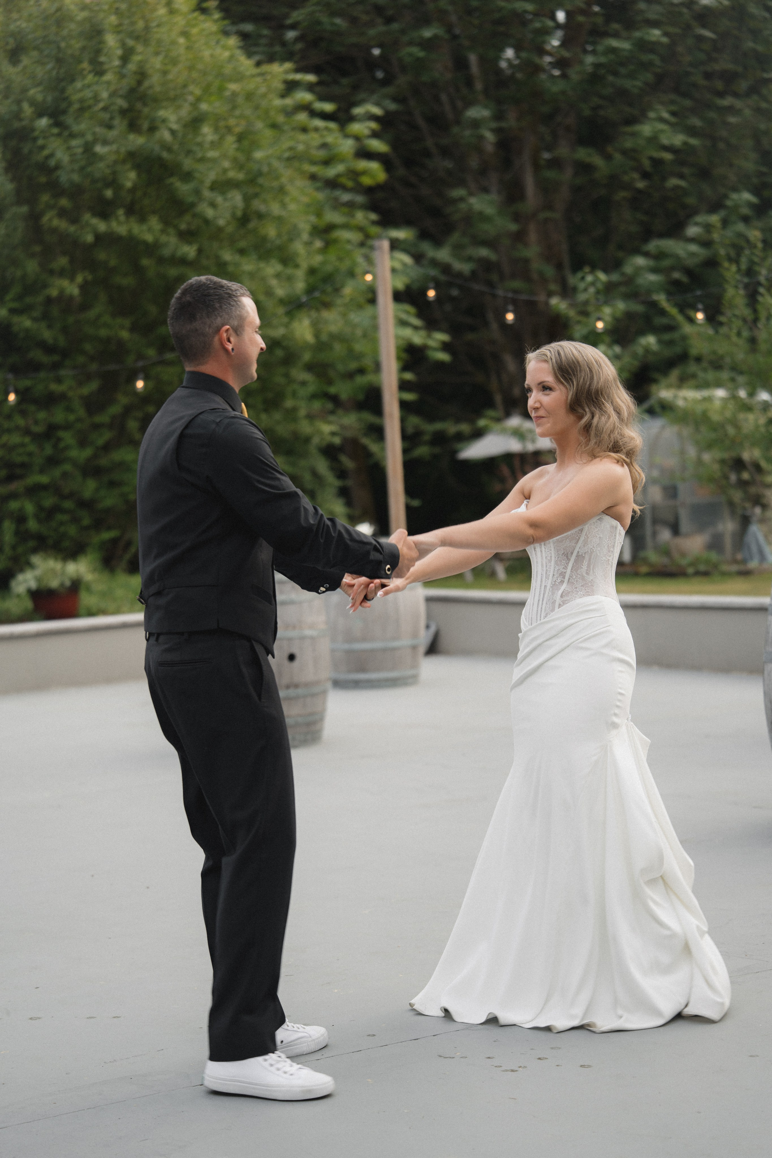 Marcus and Hayley | Full Wedding day. Photographer in Washington Sophia D