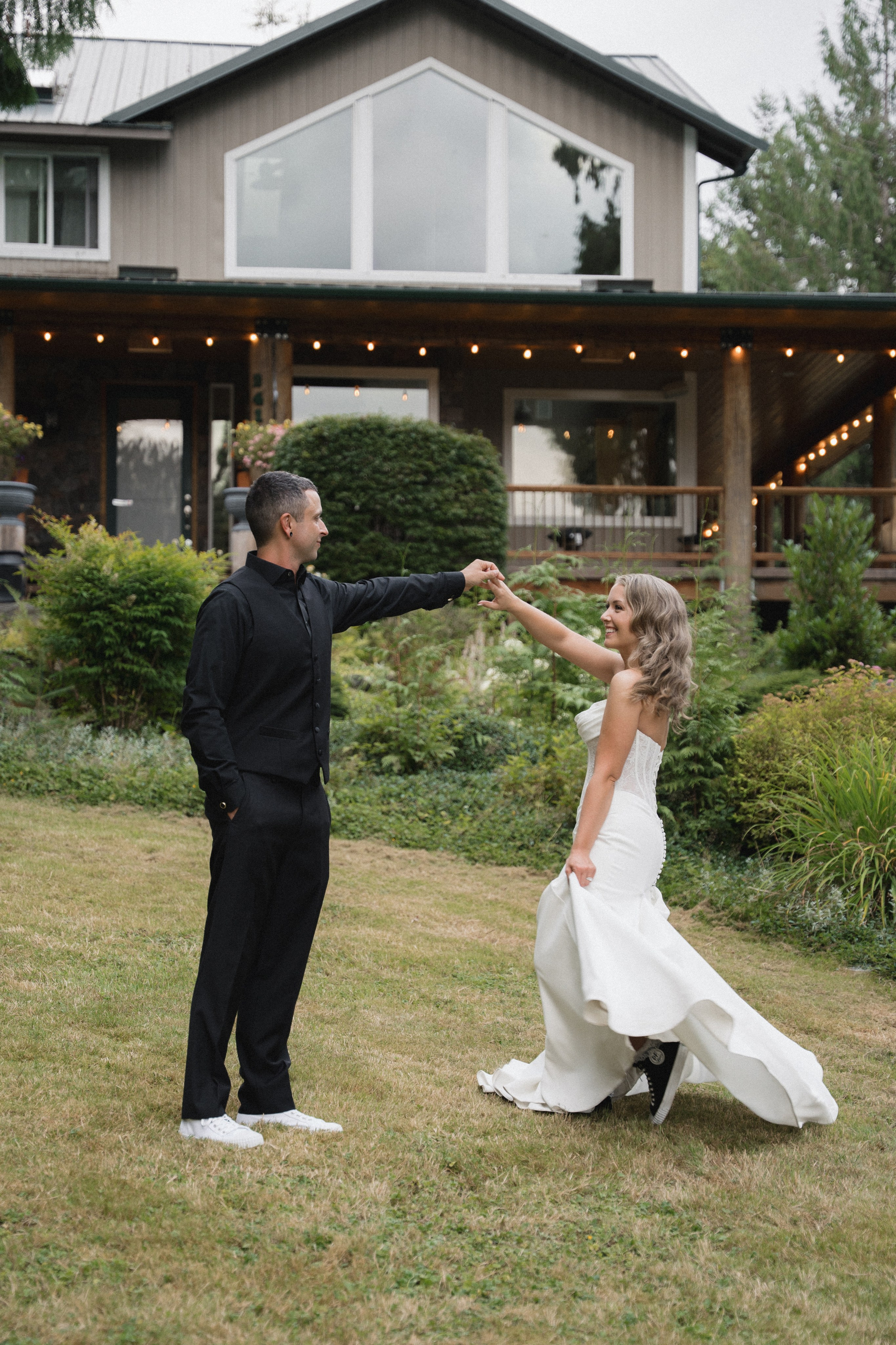 Marcus and Hayley | Full Wedding day. Photographer in Washington Sophia D