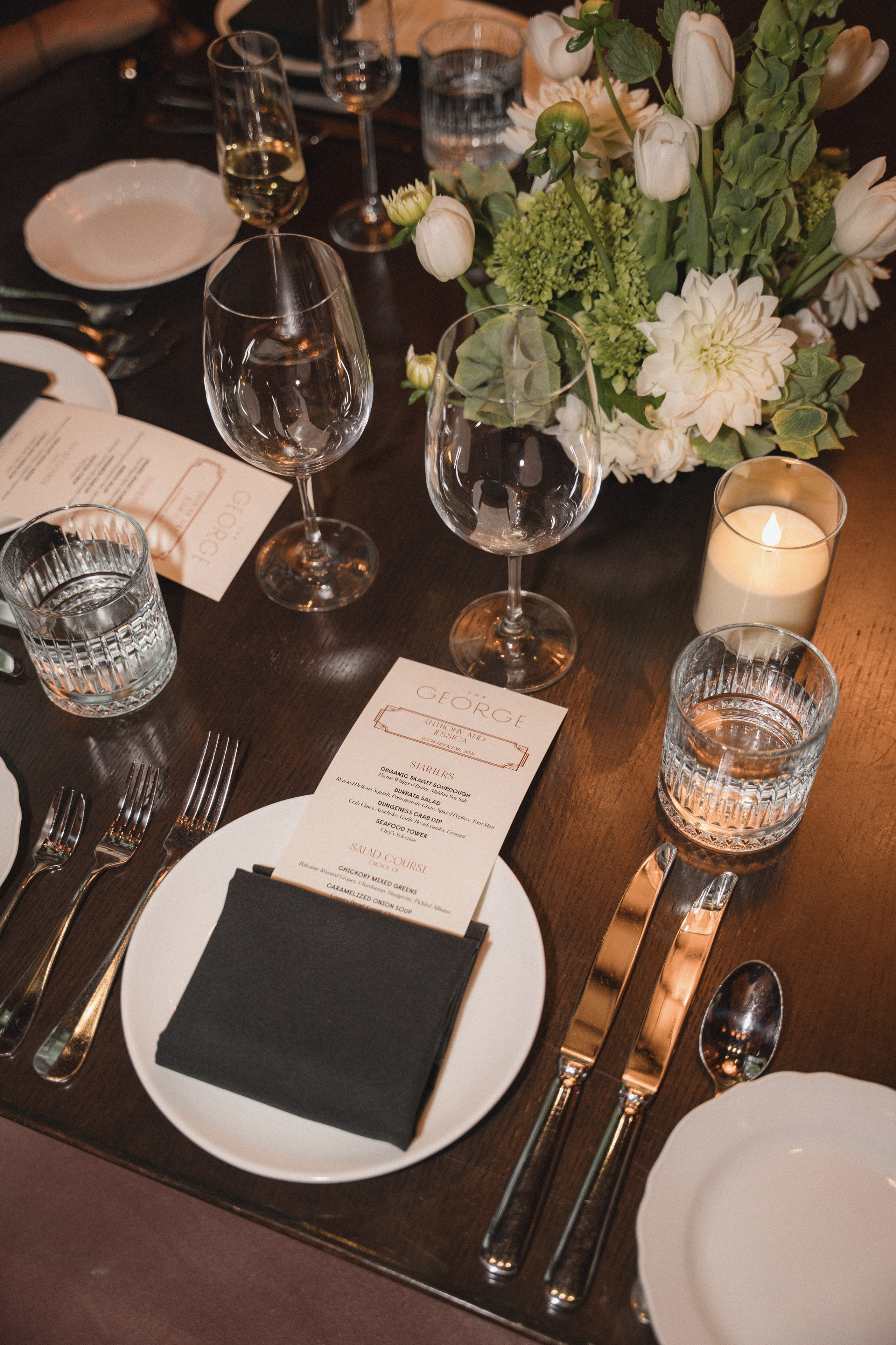 Anthony and Jessica | Intimate wedding. Photographer in Washington Sophia D