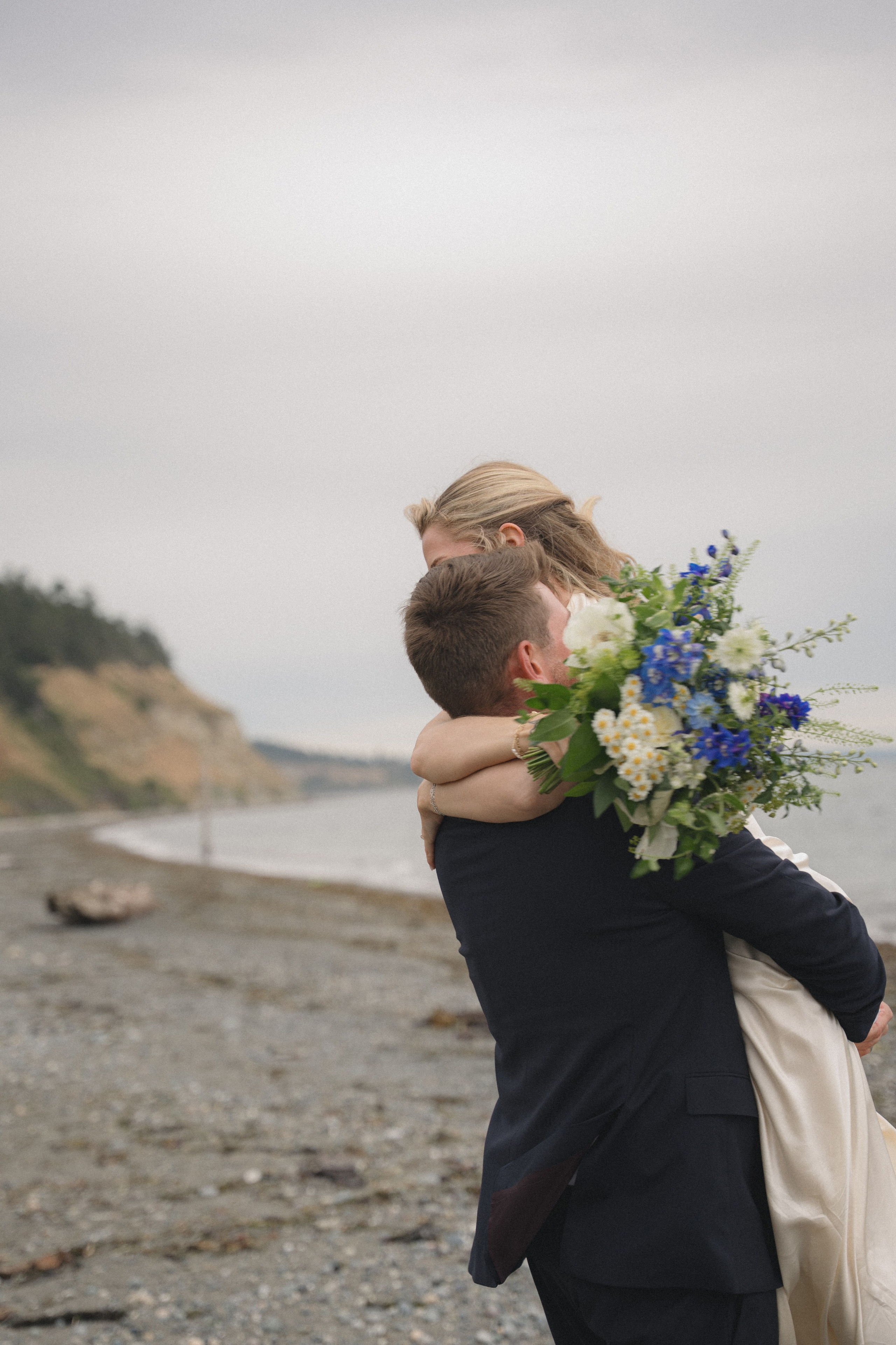 Cherilynn and Thomas | Courthouse wedding. Photographer in Washington Sophia D
