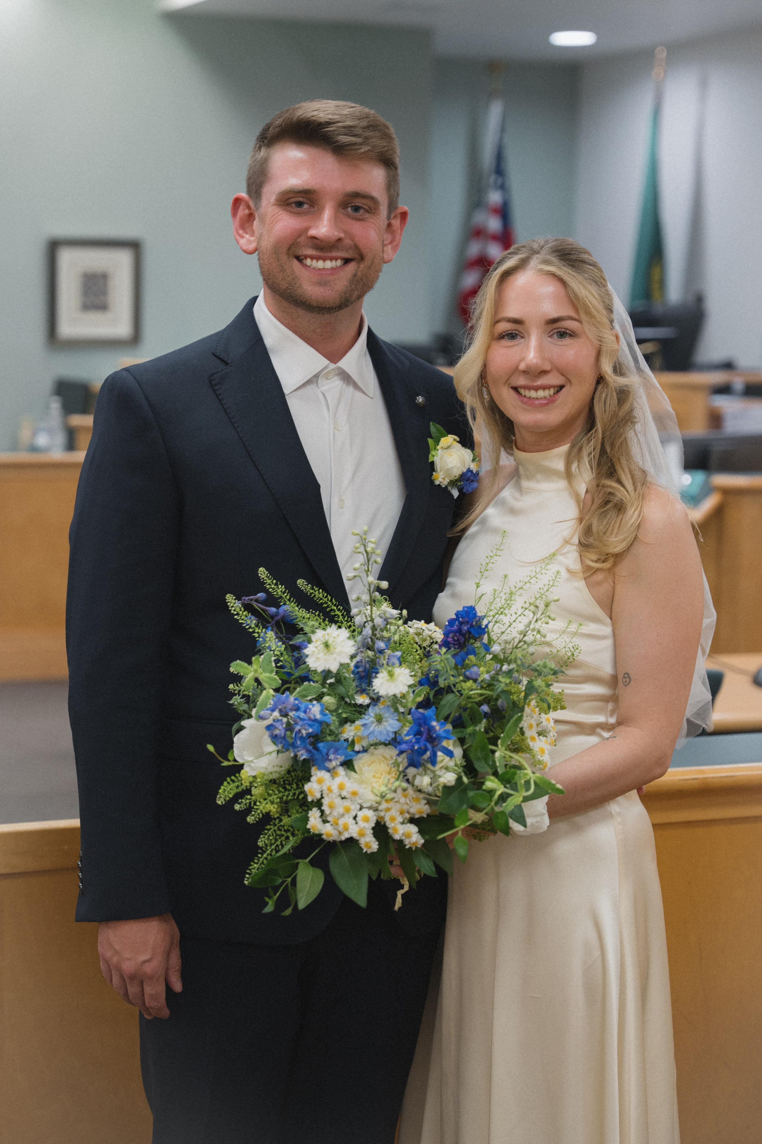 Cherilynn and Thomas | Courthouse wedding. Photographer in Washington Sophia D