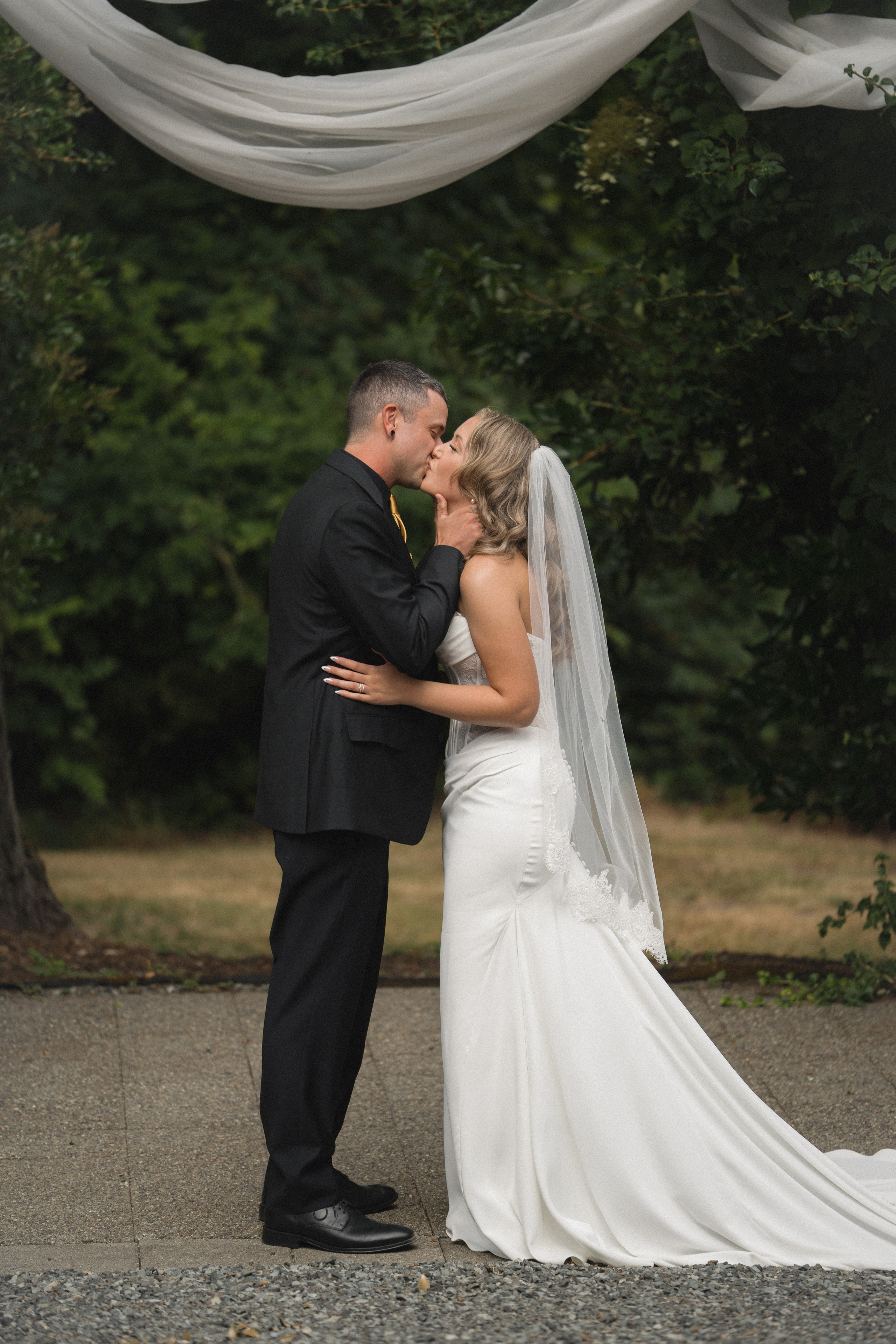 Marcus and Hayley | Full Wedding day. Photographer in Washington Sophia D