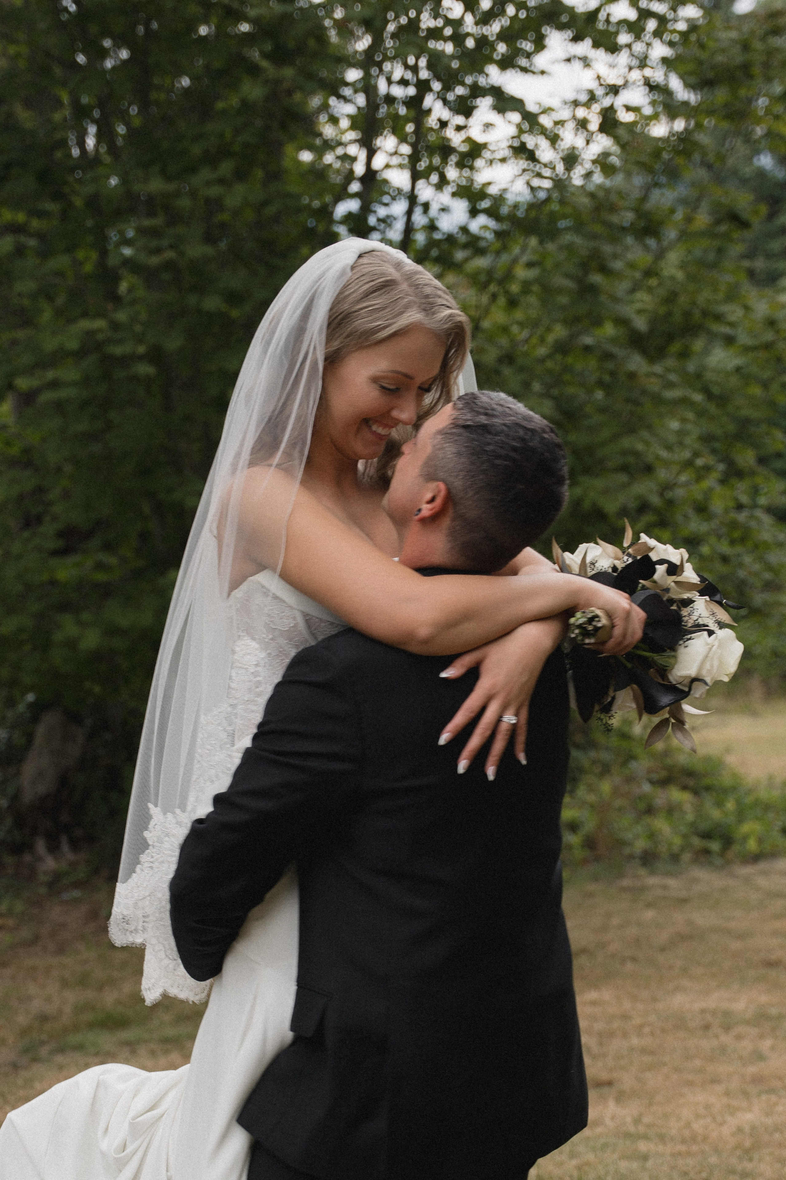 Marcus and Hayley | Full Wedding day. Photographer in Washington Sophia D