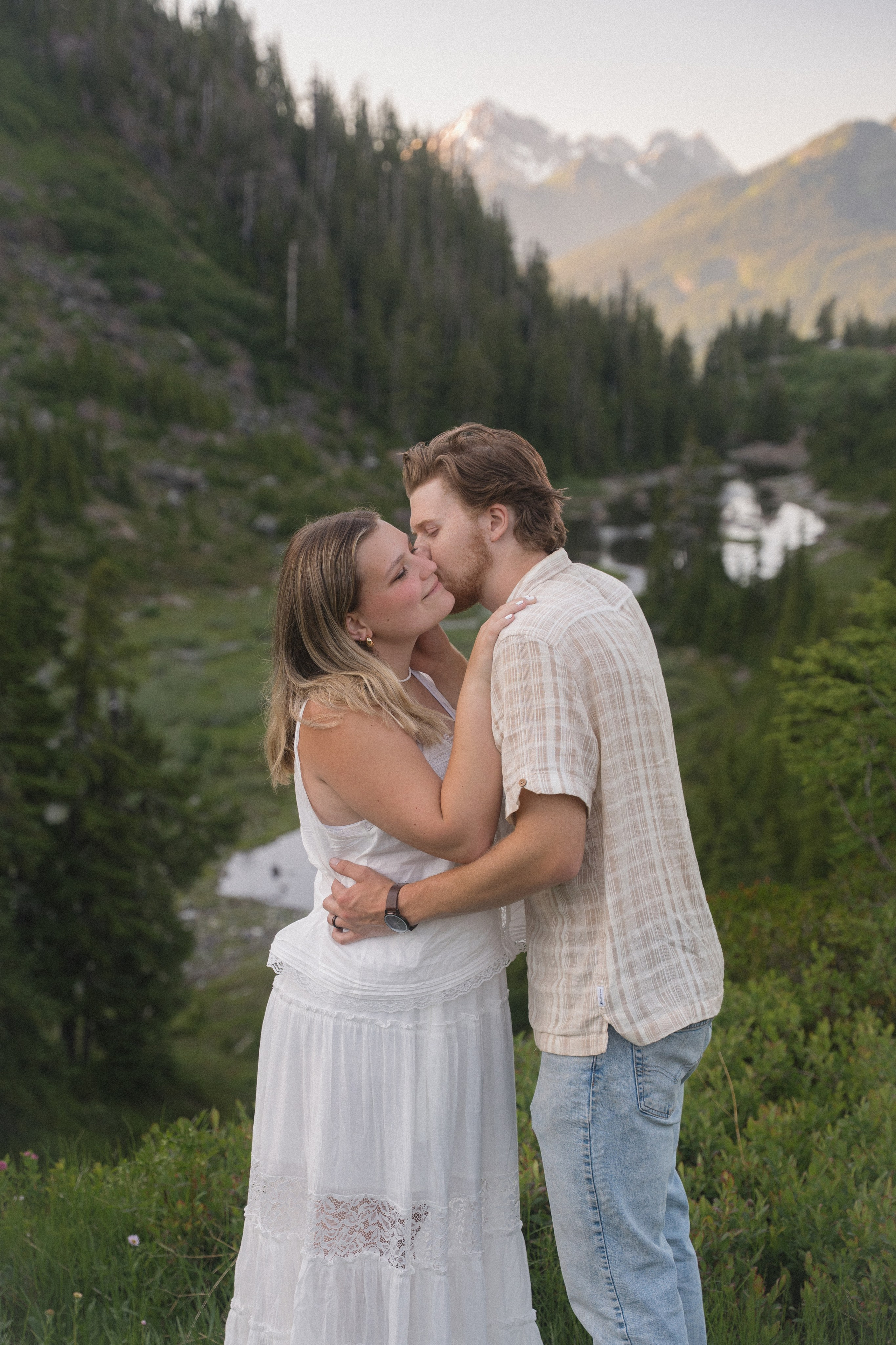 Katlyn and Josiah. Photographer in Washington Sophia D