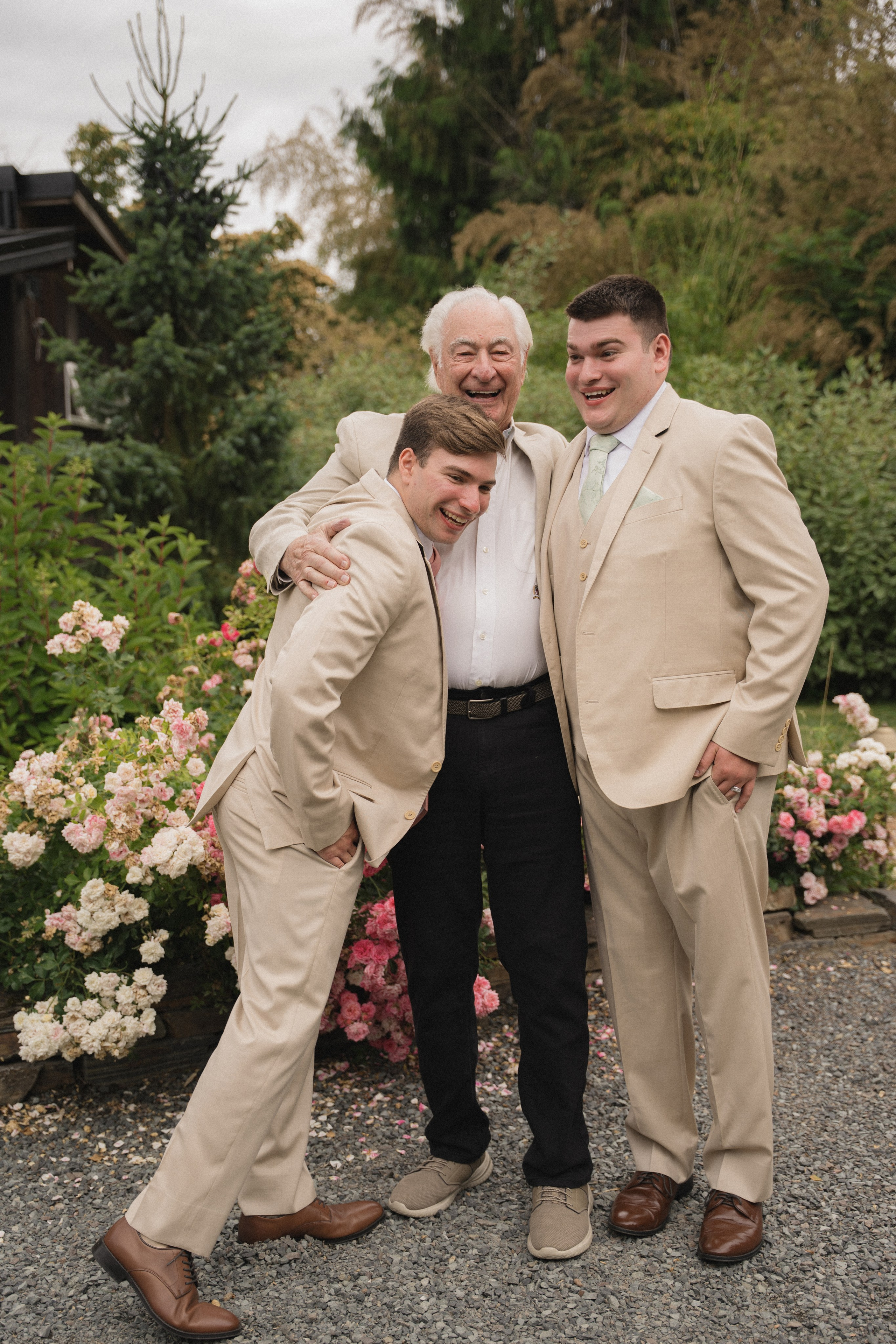 Austin and Sarah | Full Wedding day. Photographer in Washington Sophia D