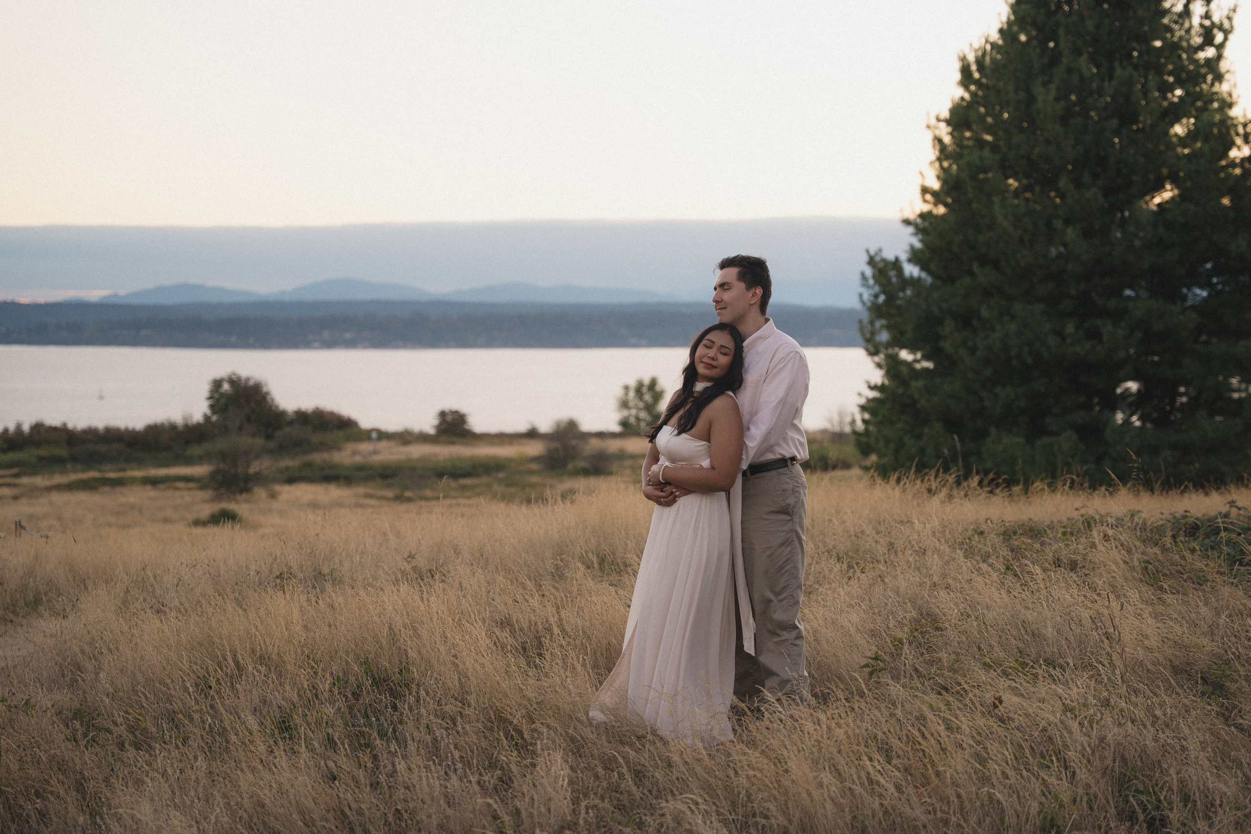 Tia and Nathan. Photographer in Washington Sophia D