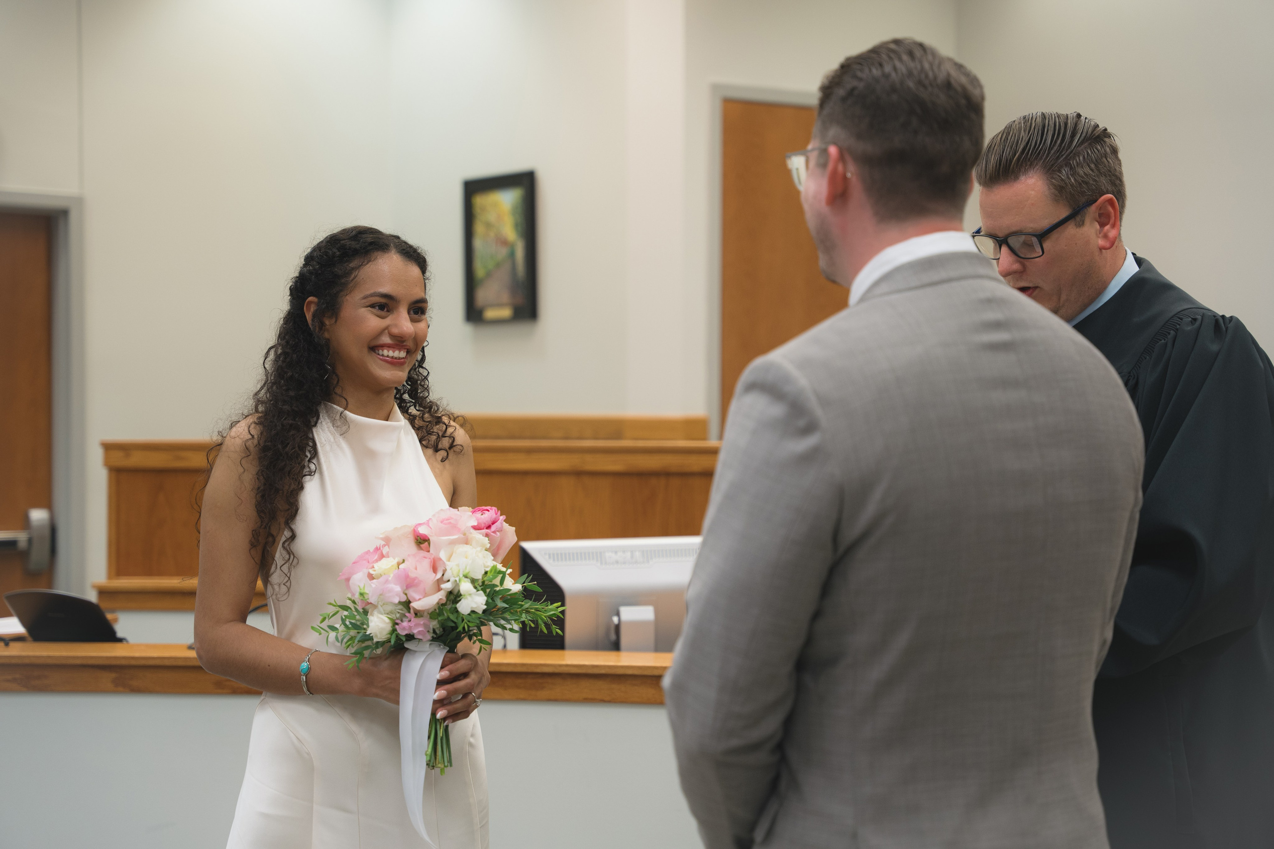 Tim and Ana | Courthouse wedding. Photographer in Washington Sophia D