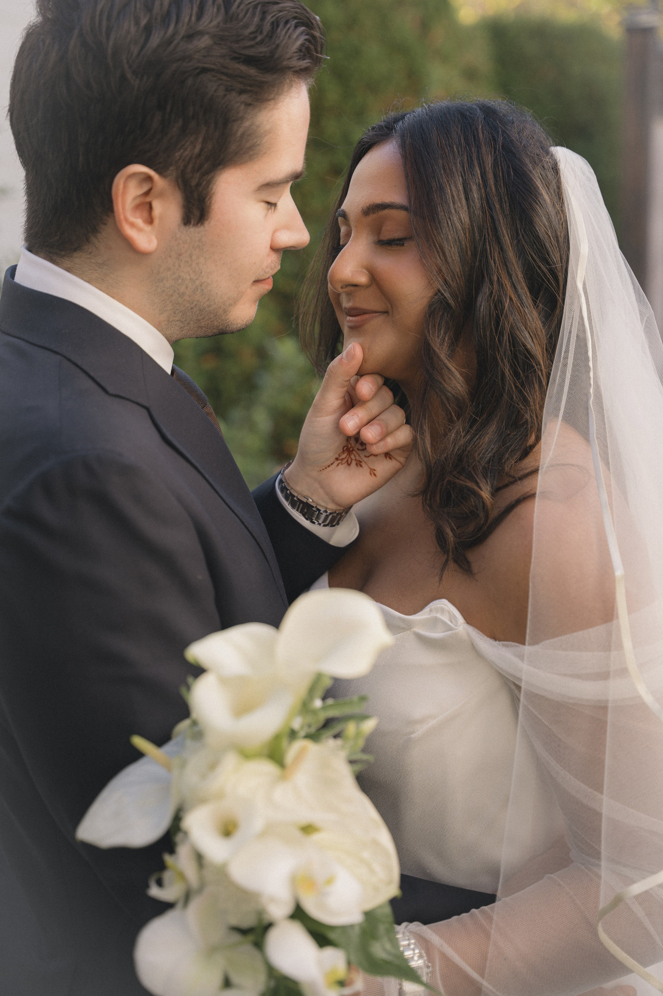 Luis and Roshni | Church ceremony. Photographer in Washington Sophia D
