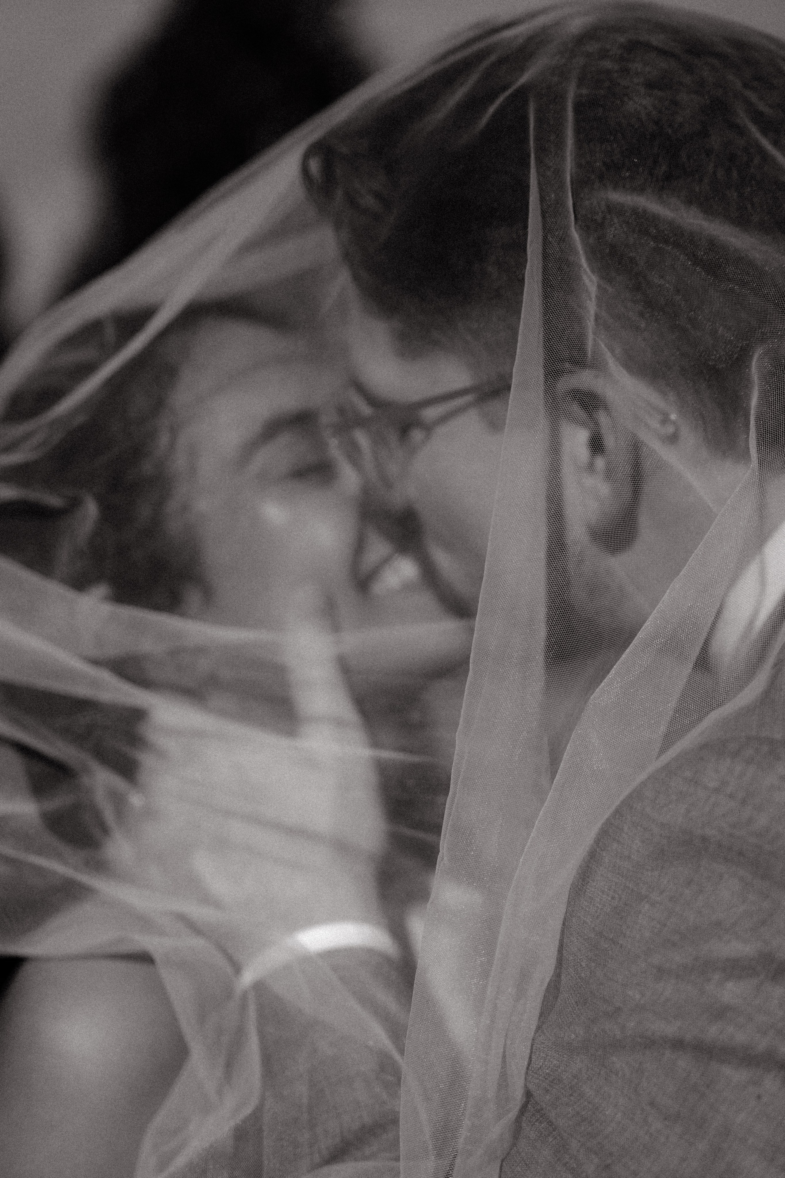 Tim and Ana | Courthouse wedding. Photographer in Washington Sophia D