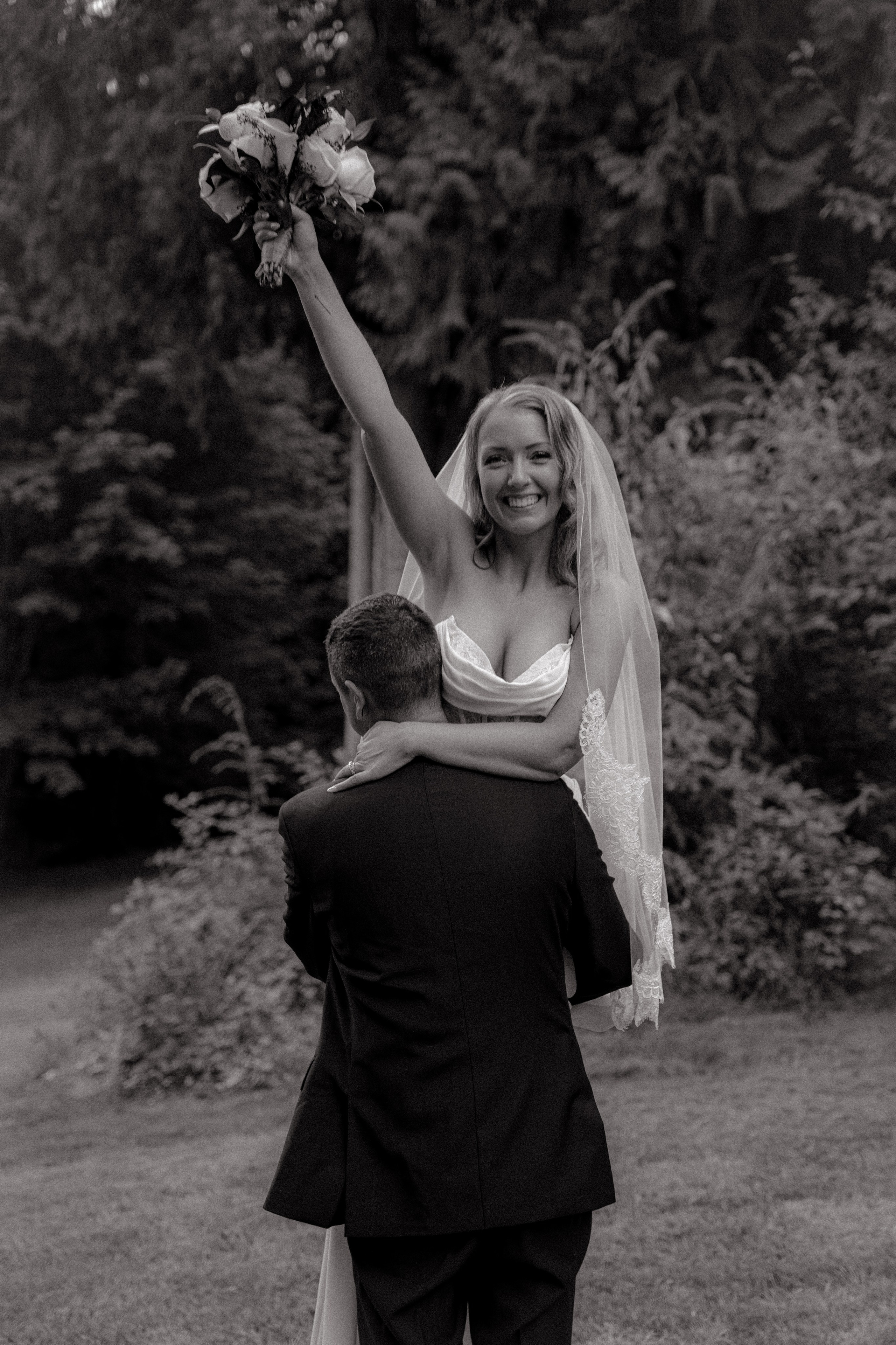 Marcus and Hayley | Full Wedding day. Photographer in Washington Sophia D