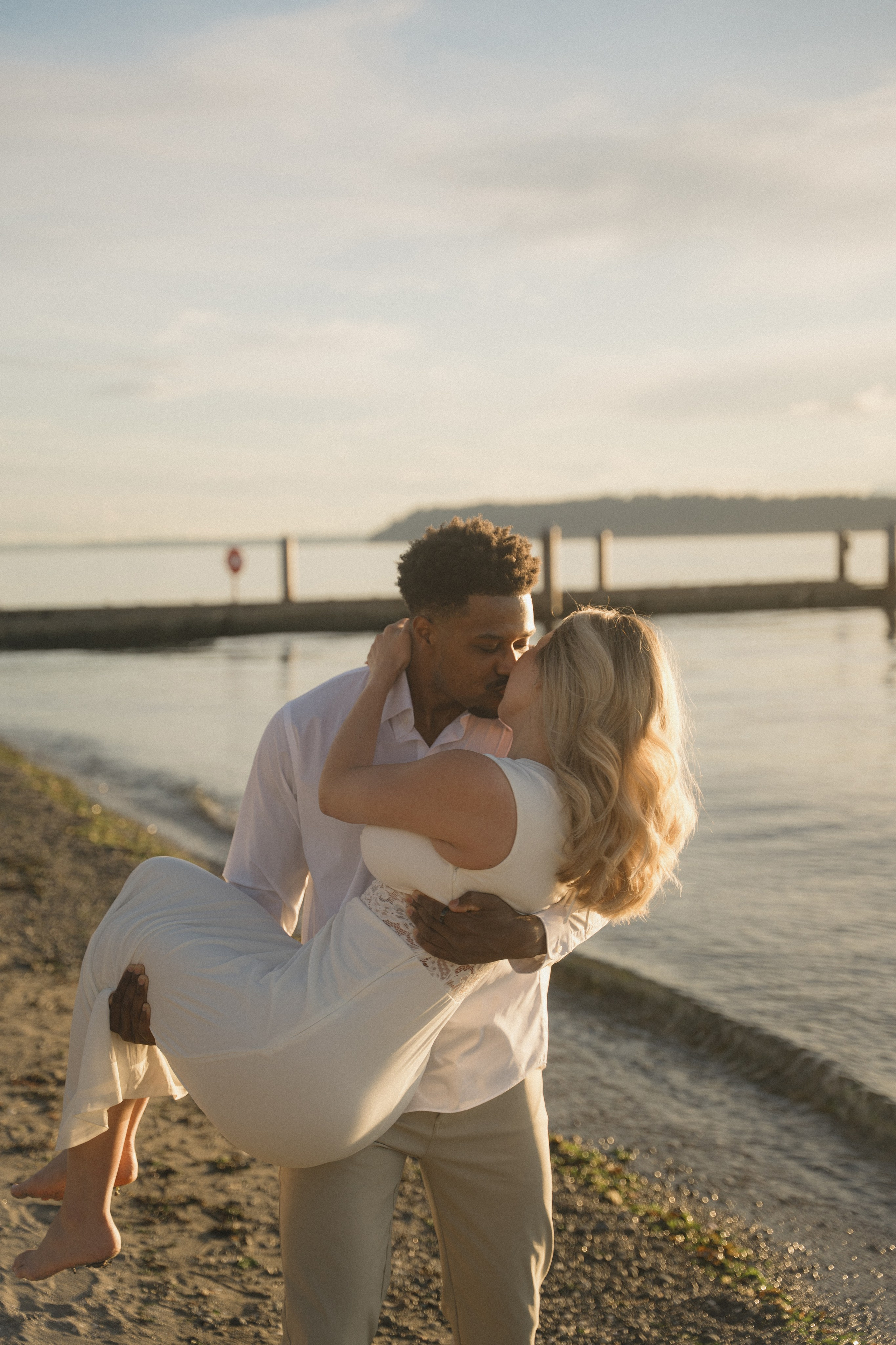 Robert and Sarah. Photographer in Washington Sophia D