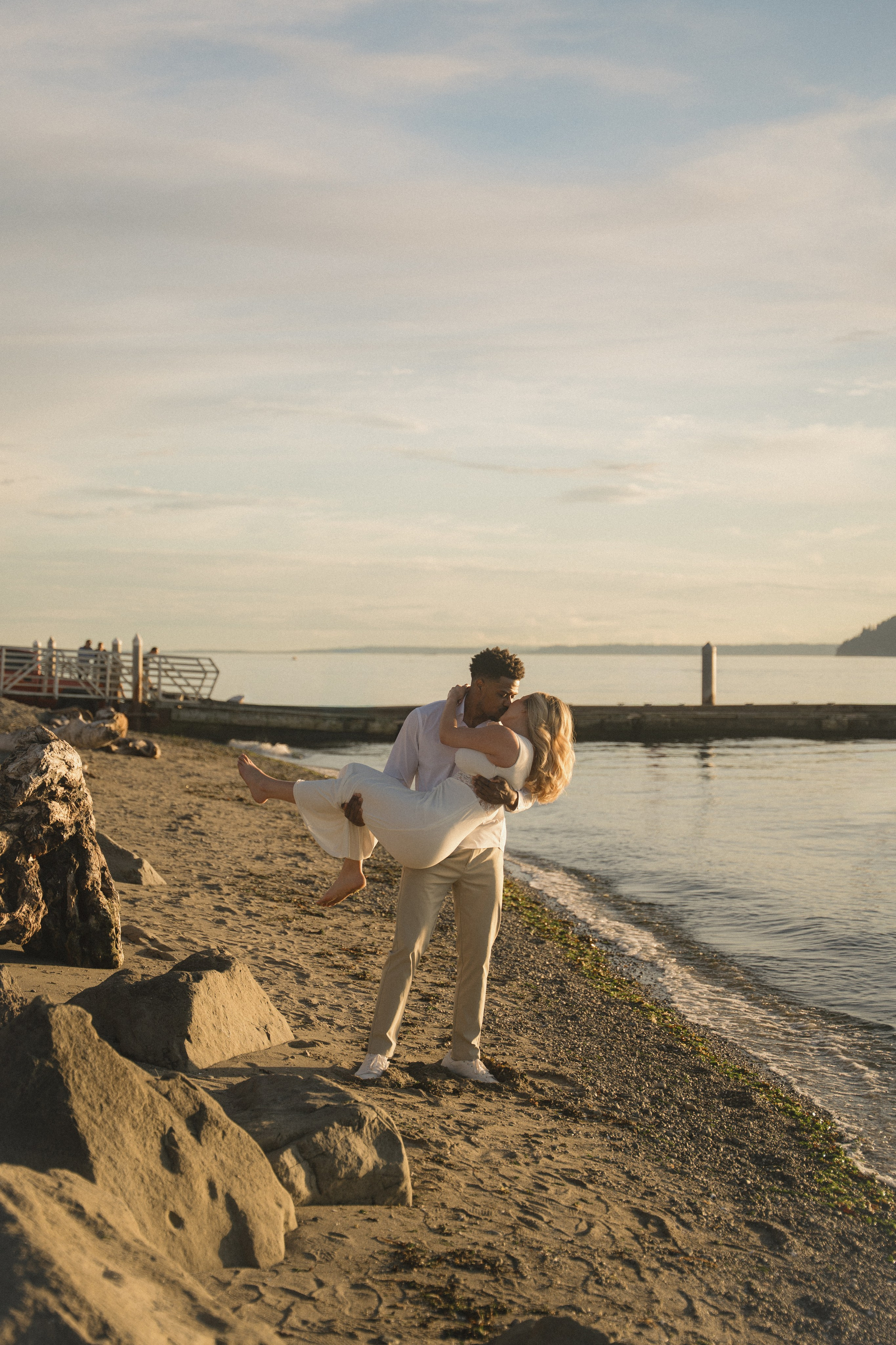 Robert and Sarah. Photographer in Washington Sophia D