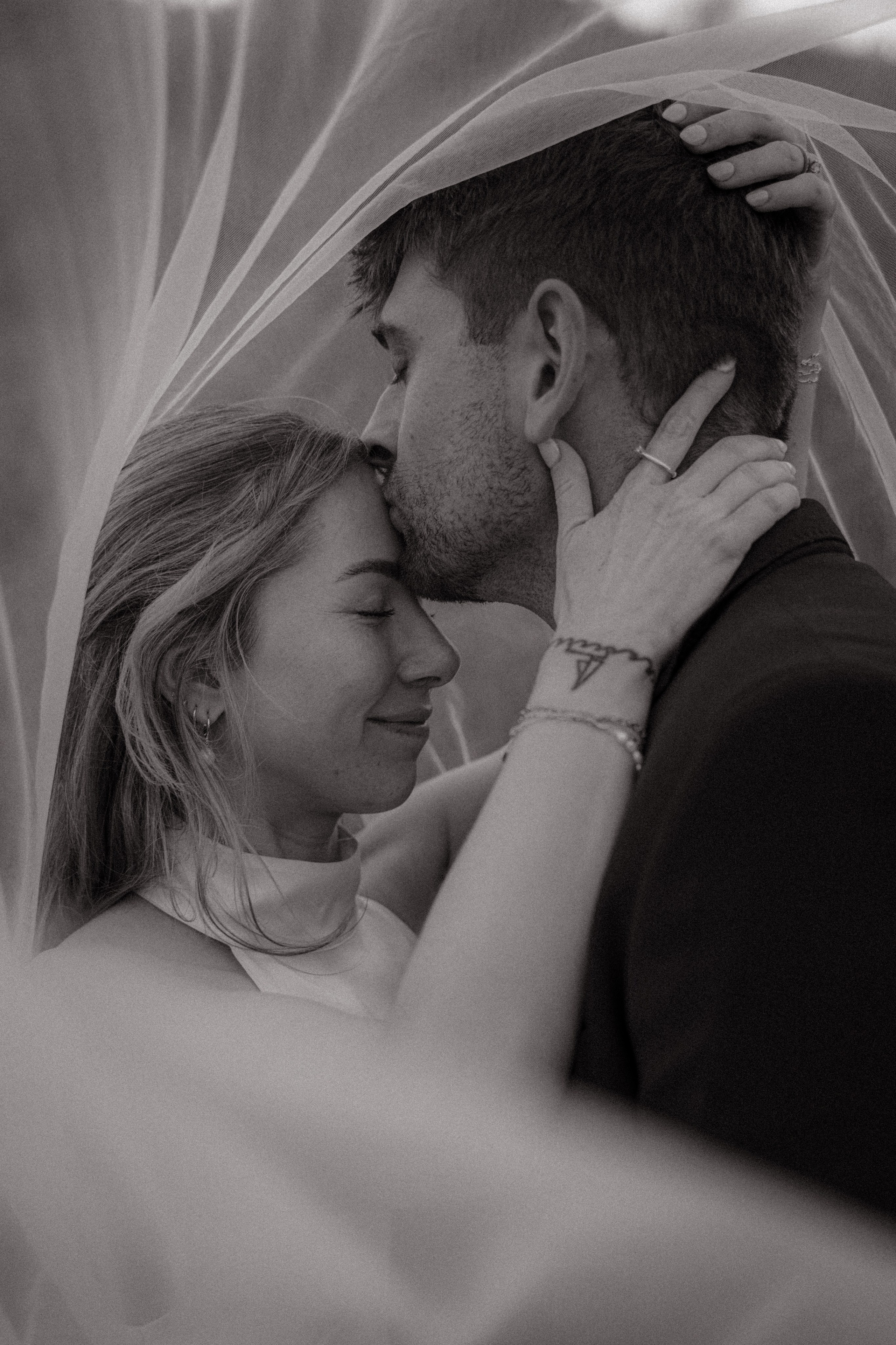 Cherilynn and Thomas | Courthouse wedding. Photographer in Washington Sophia D