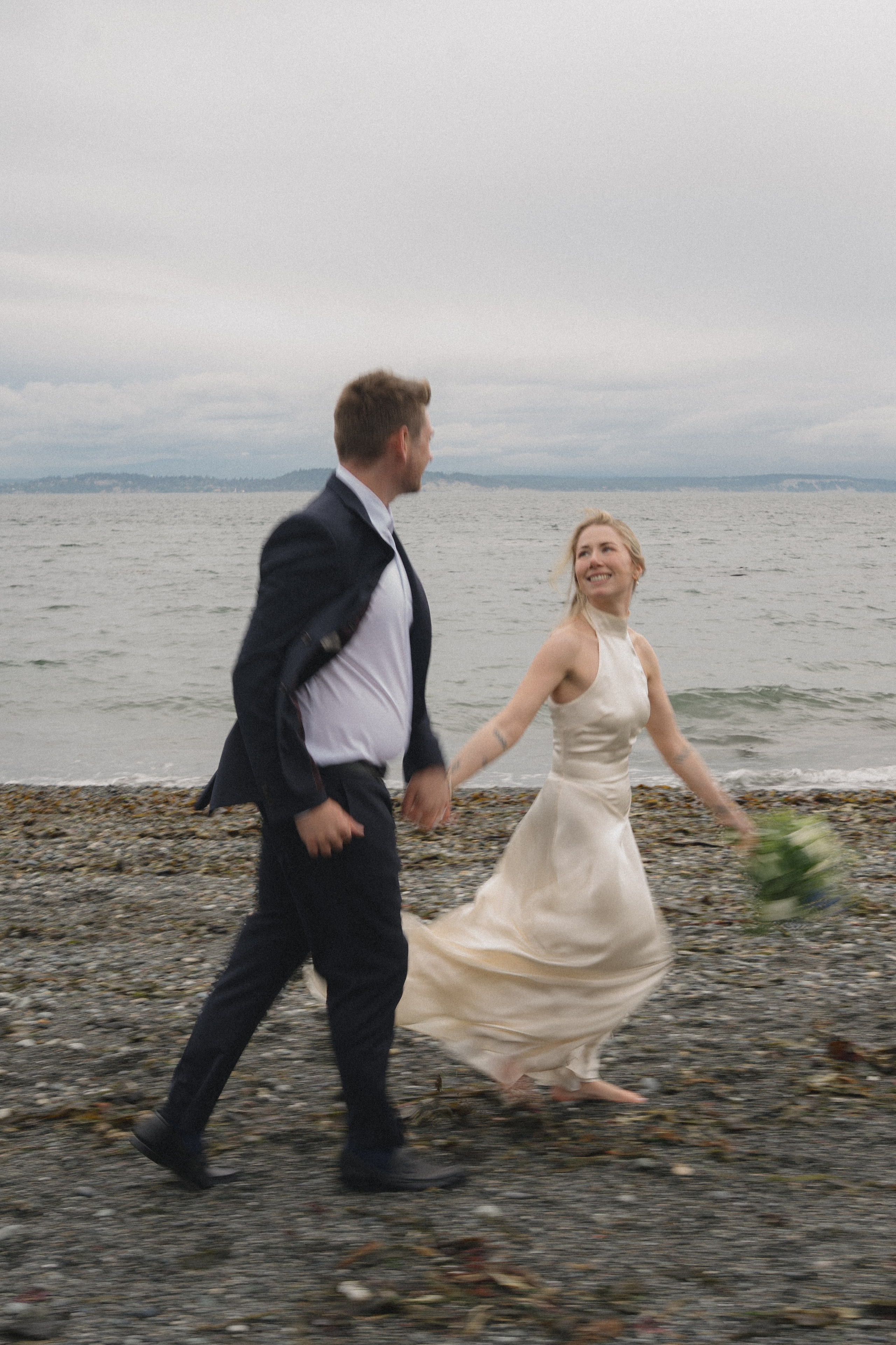 Cherilynn and Thomas | Courthouse wedding. Photographer in Washington Sophia D