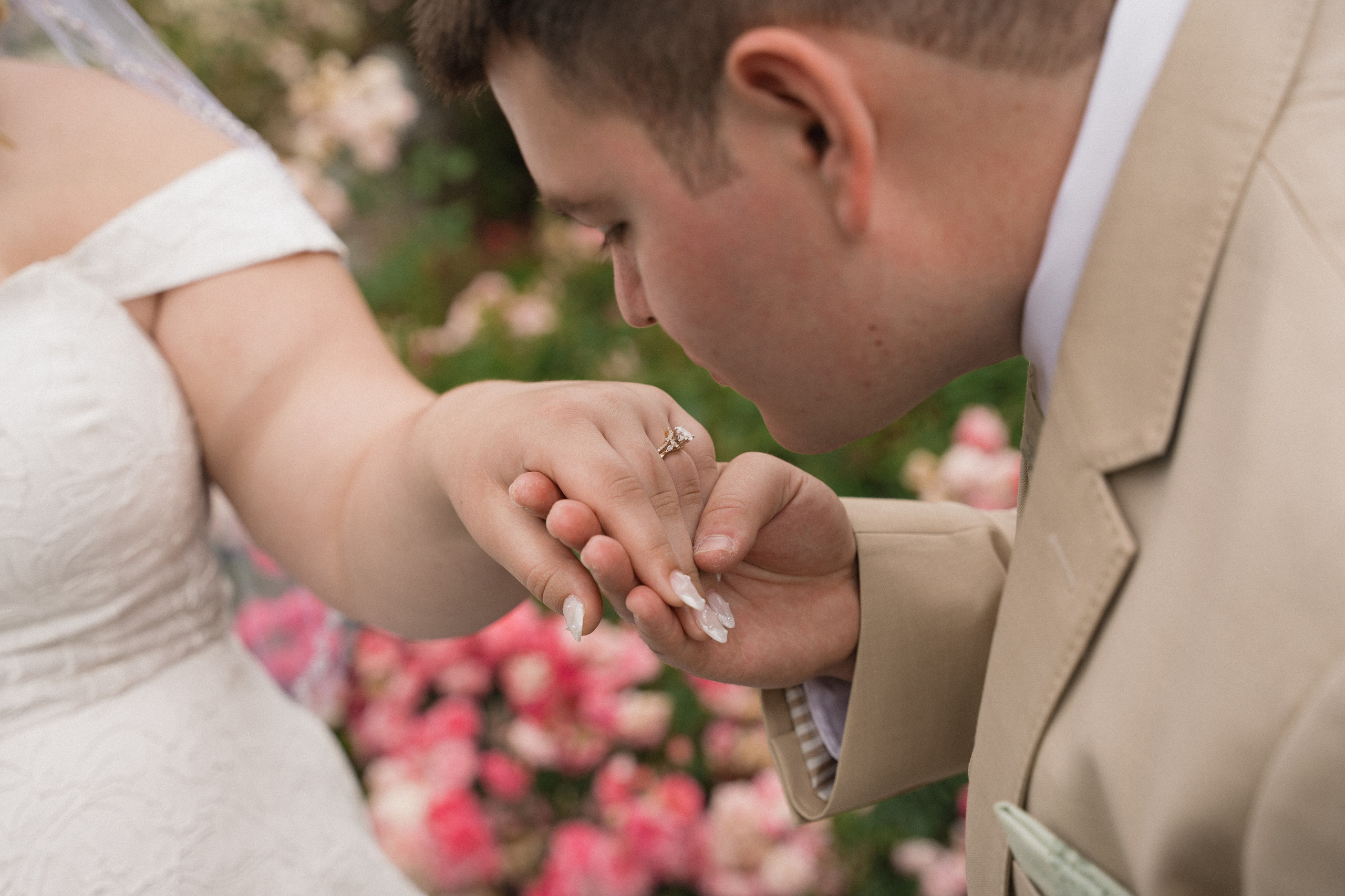 Austin and Sarah | Full Wedding day. Photographer in Washington Sophia D