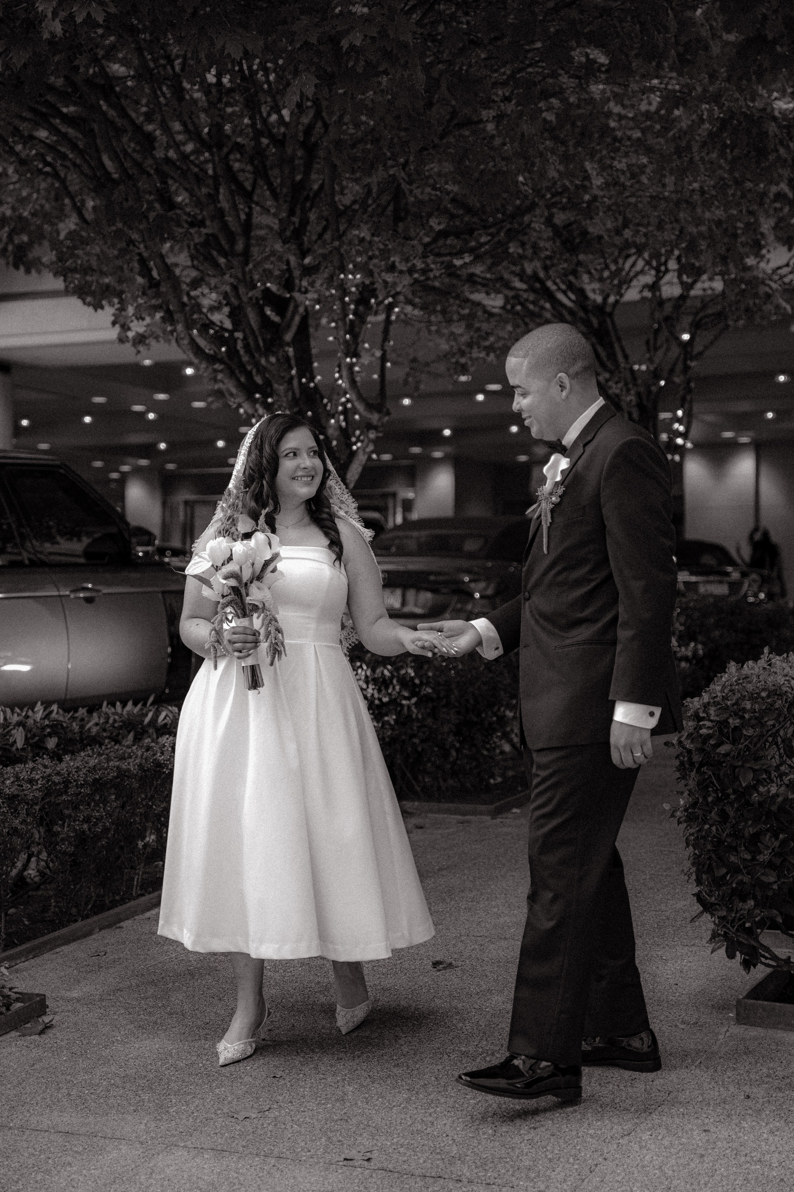 Anthony and Jessica | Intimate wedding. Photographer in Washington Sophia D