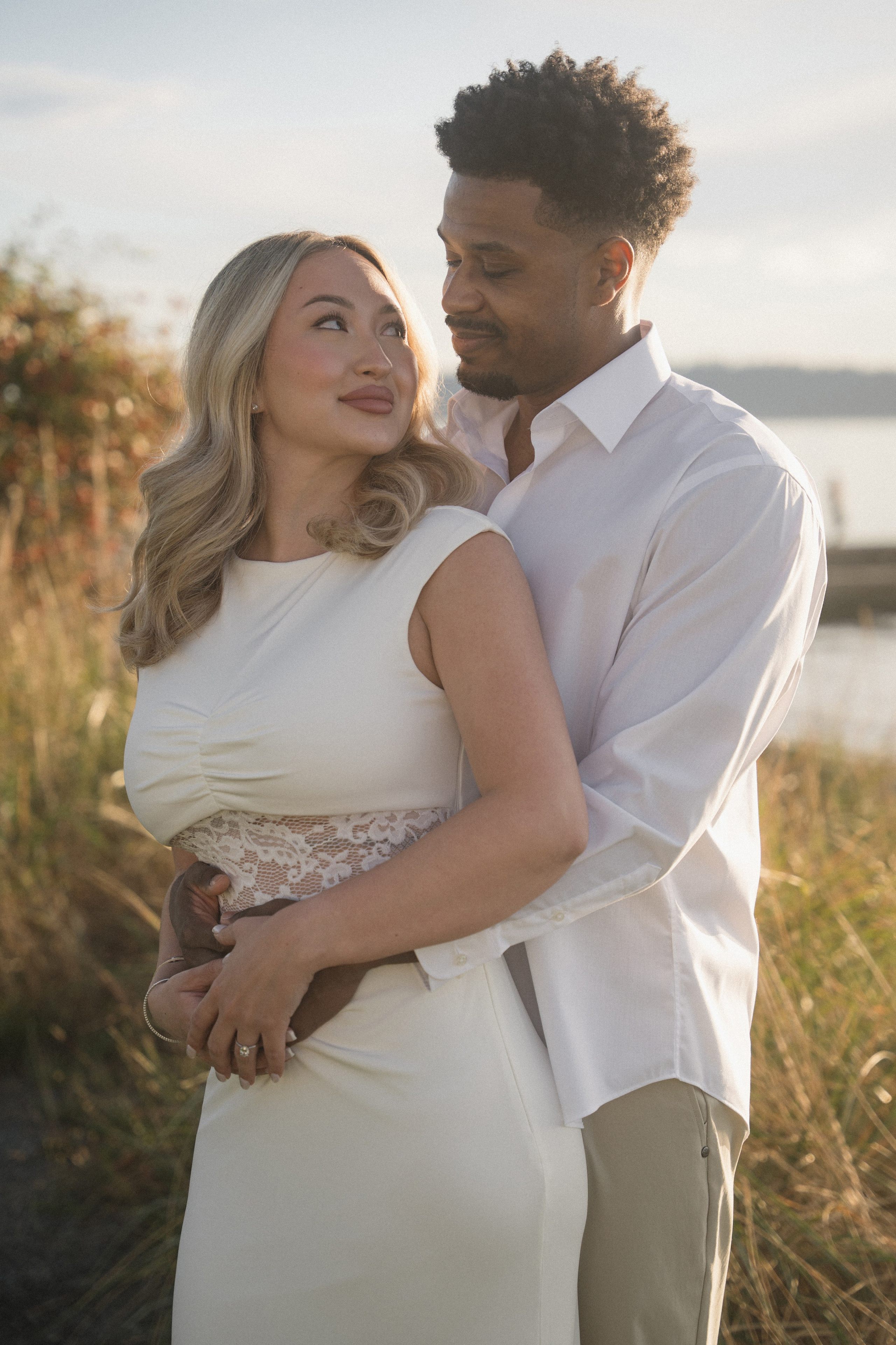 Robert and Sarah. Photographer in Washington Sophia D