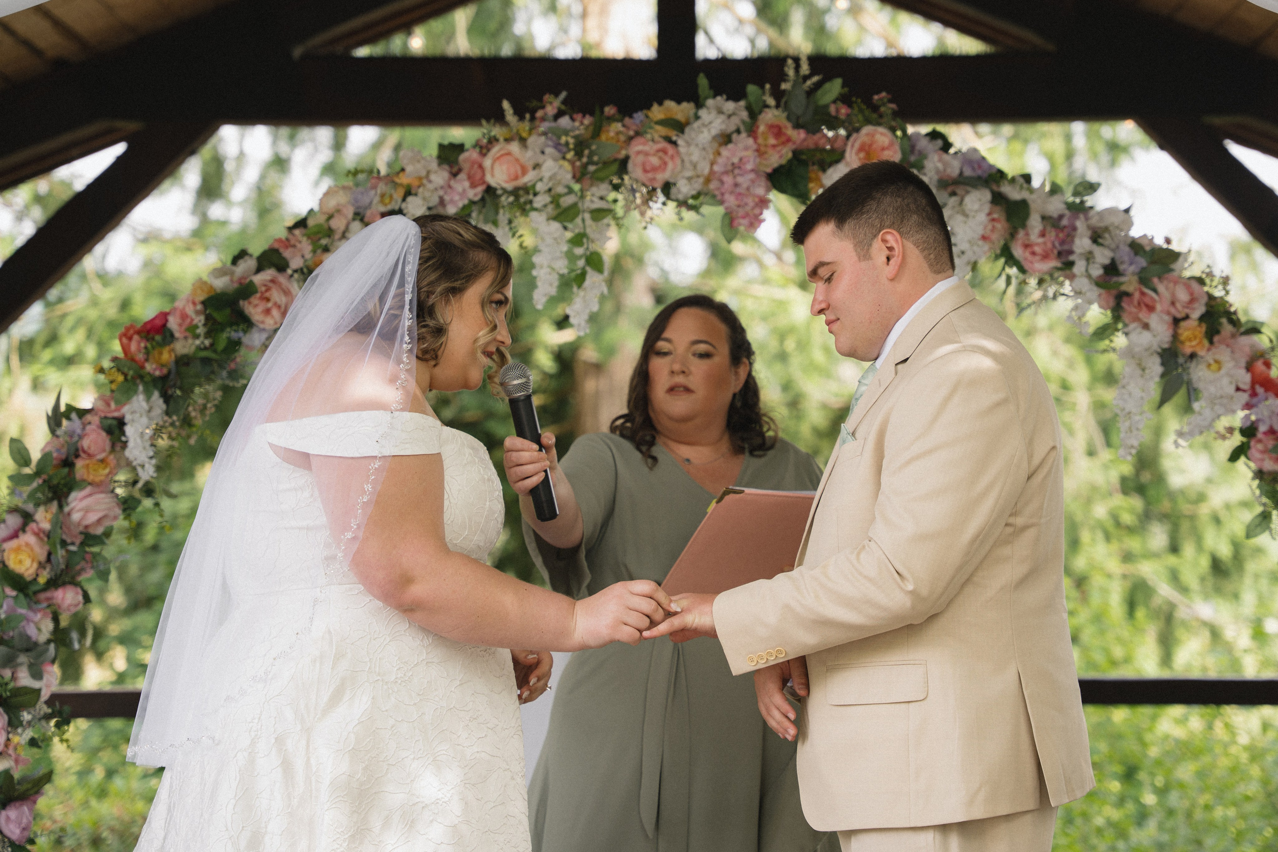 Austin and Sarah | Full Wedding day. Photographer in Washington Sophia D