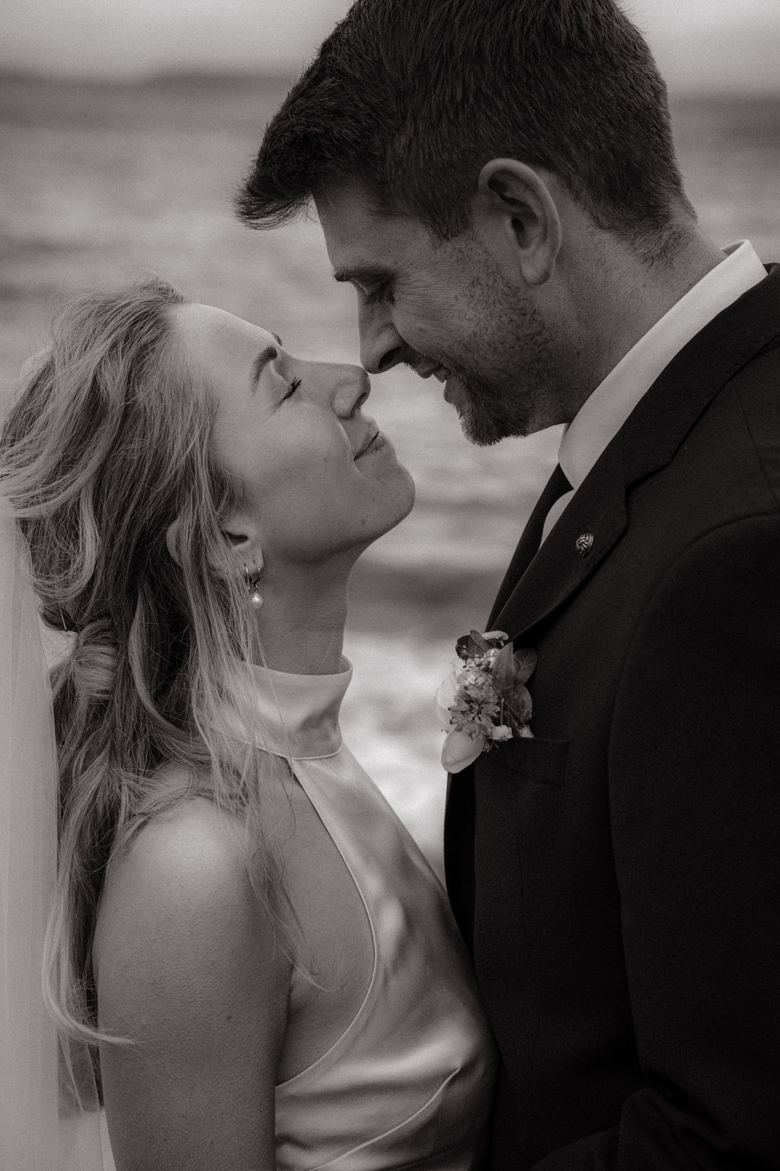Cherilynn and Thomas | Courthouse wedding. Photographer in Washington Sophia D