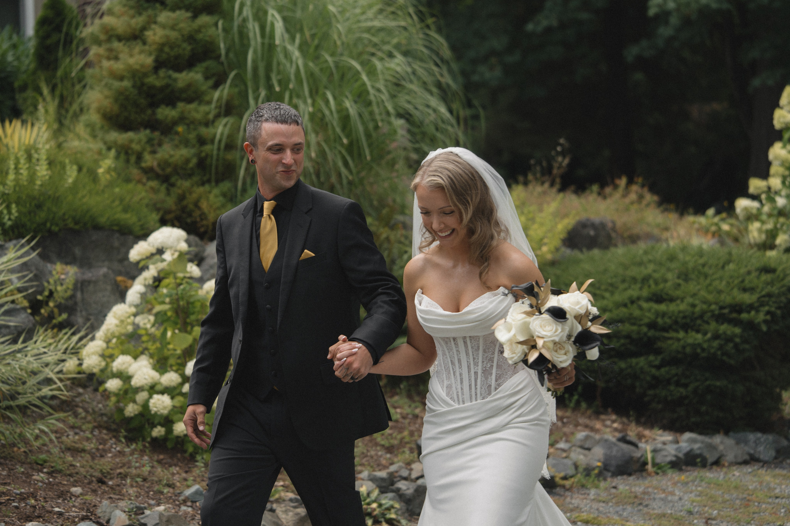 Marcus and Hayley | Full Wedding day. Photographer in Washington Sophia D