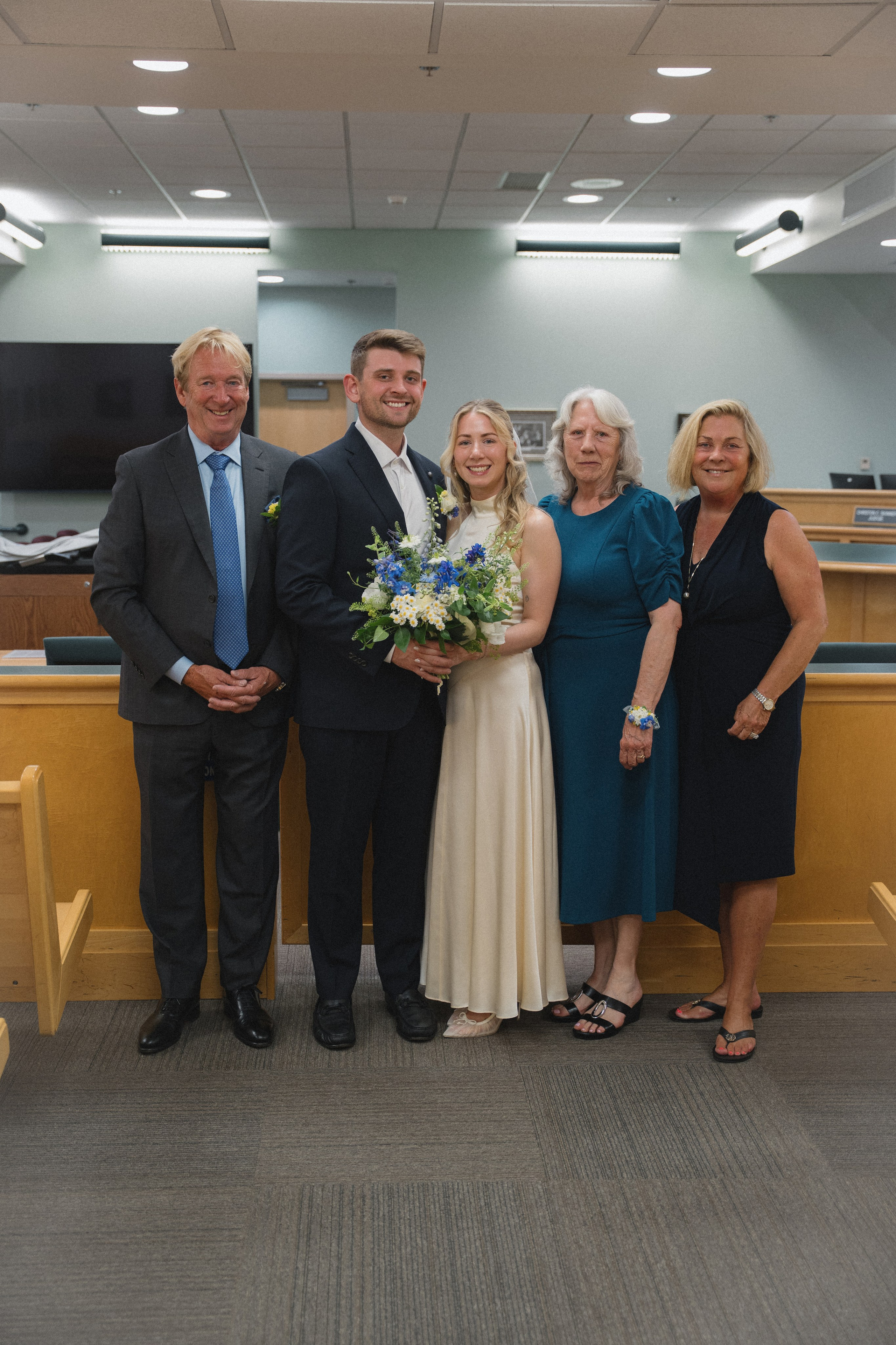 Cherilynn and Thomas | Courthouse wedding. Photographer in Washington Sophia D