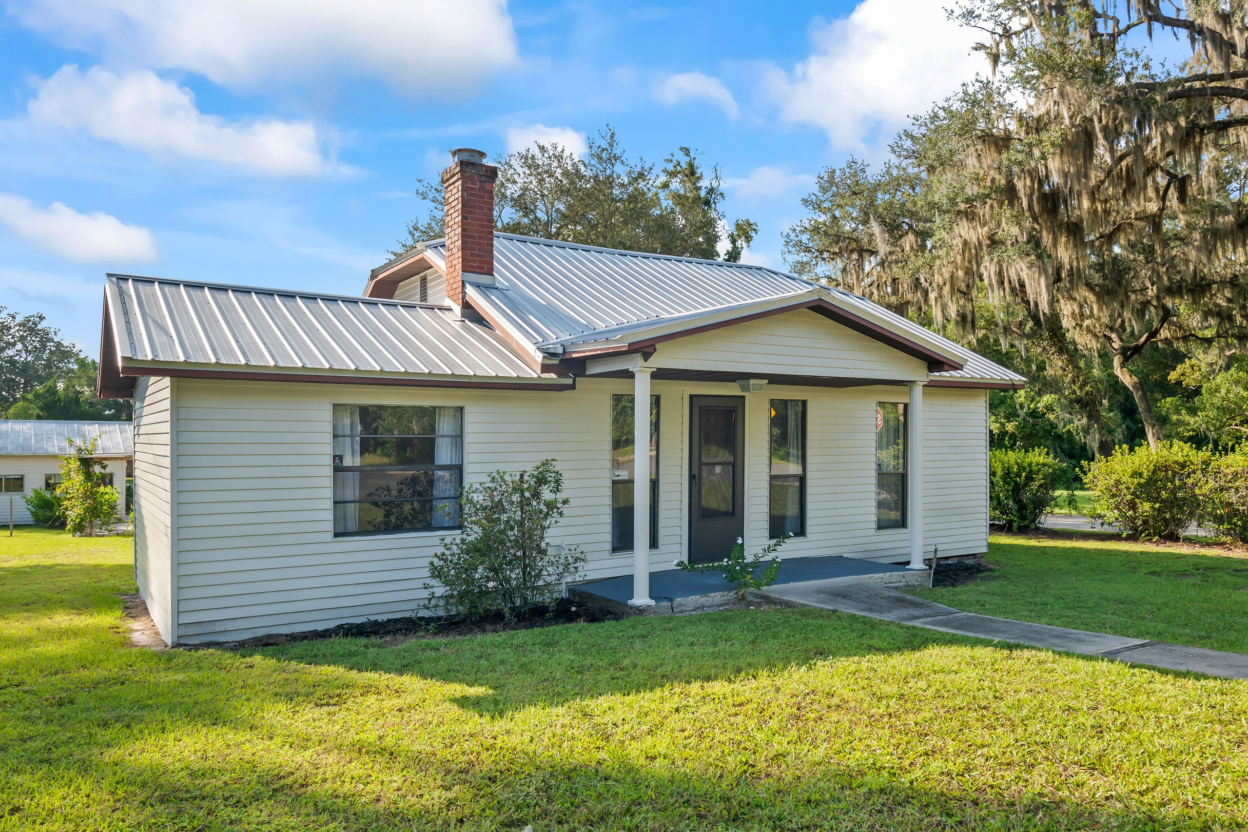 3D Tour & Floor Plans in Jacksonville FL | Jax Realty Visuals