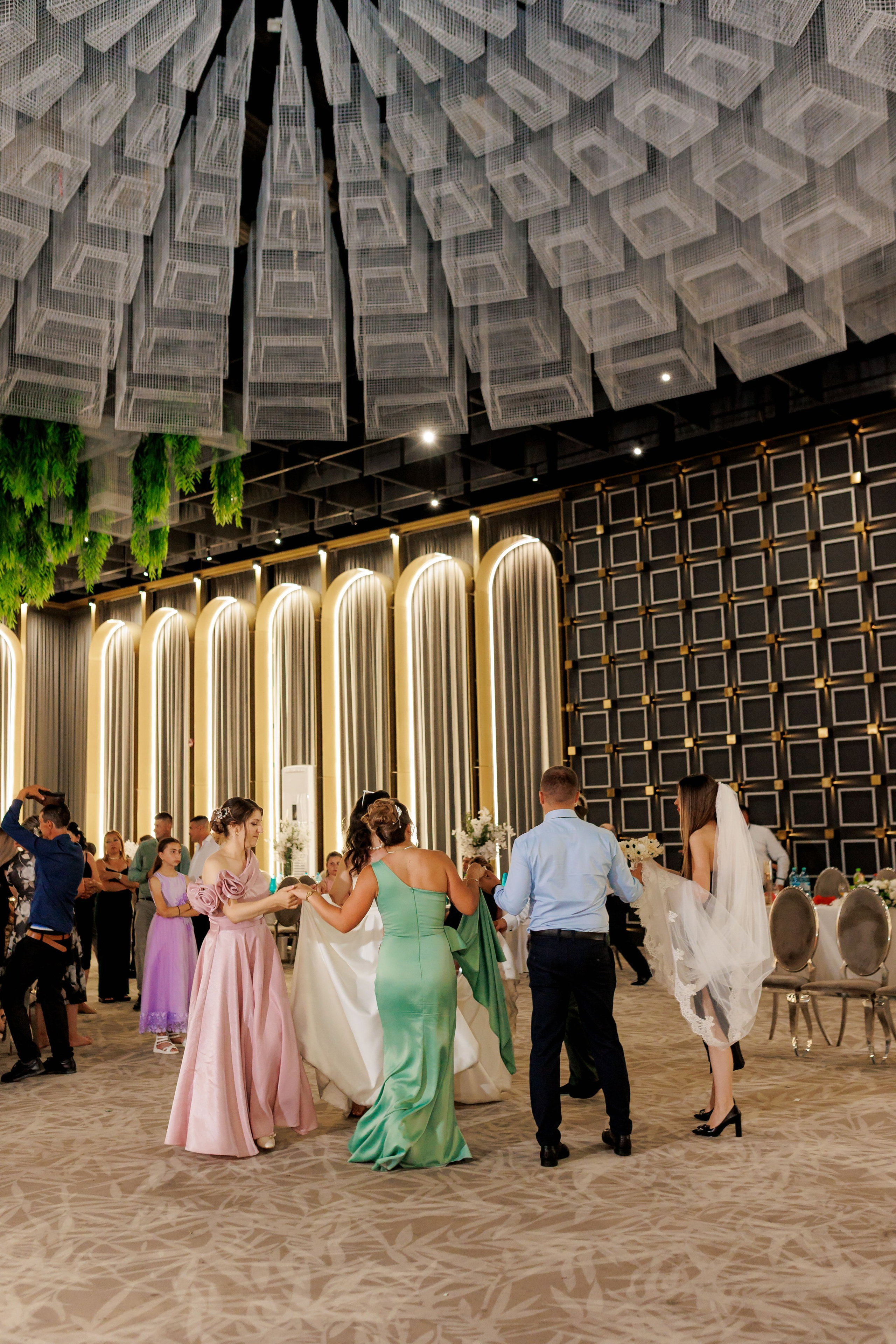 Nunta Nicoleta & Răzvan | Fotografie & Videografie Profesională. Servicii foto-video profesionale, pentru momente de neuitat