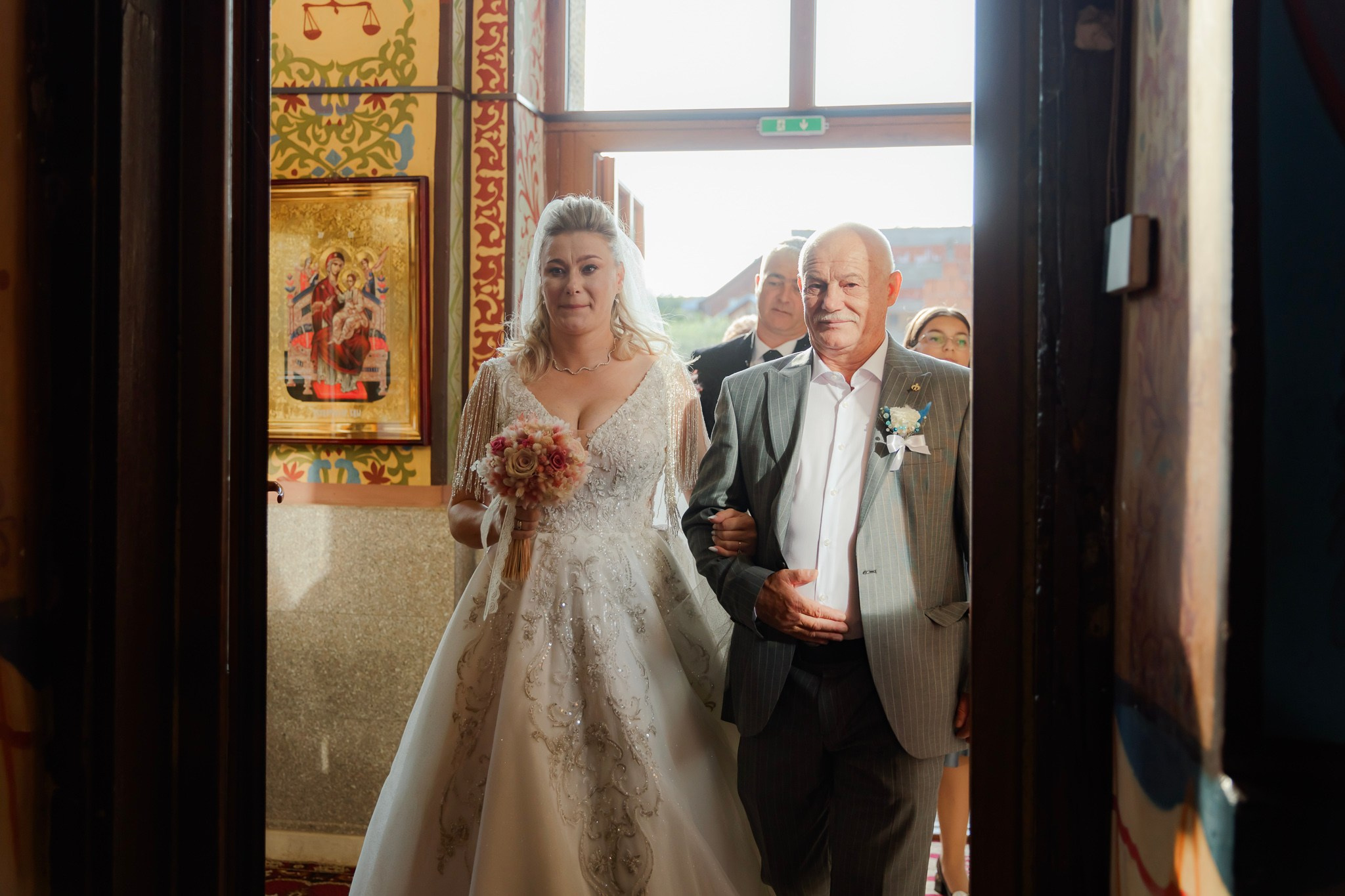 Mihai & Oana. Servicii foto-video profesionale, pentru momente de neuitat