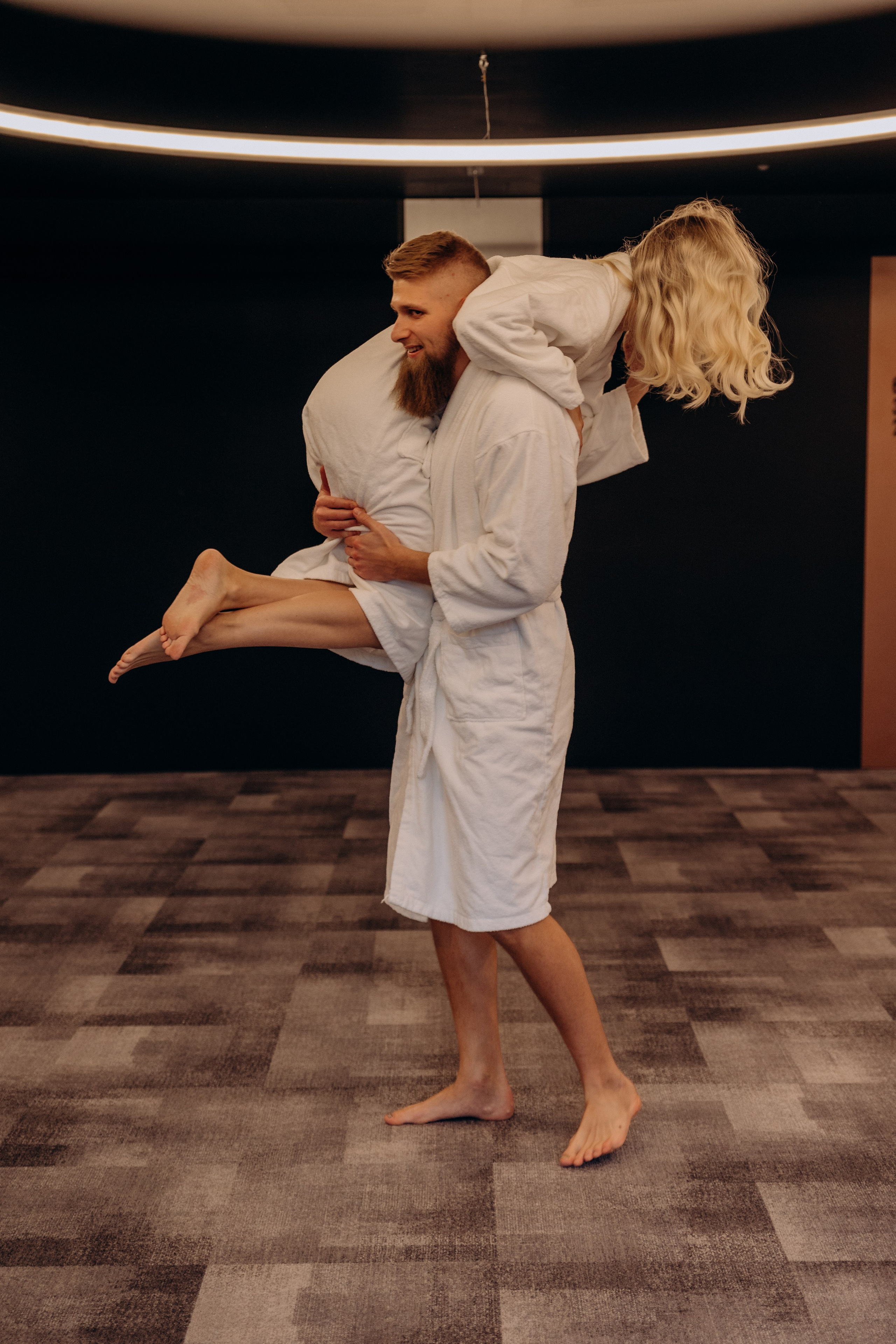 Good morning, darling!