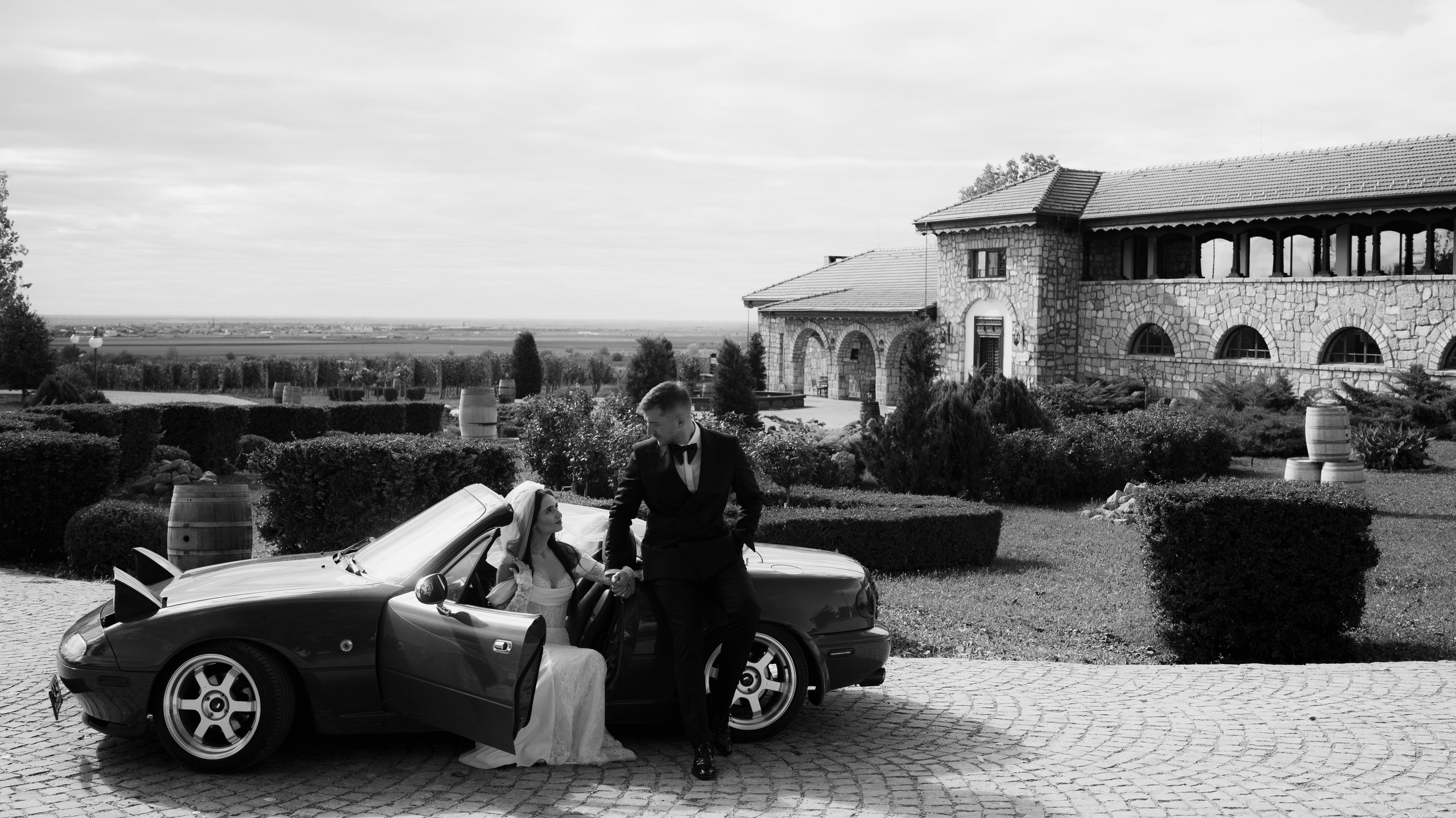 Cristina & Bogdan. STORYCATCHERS