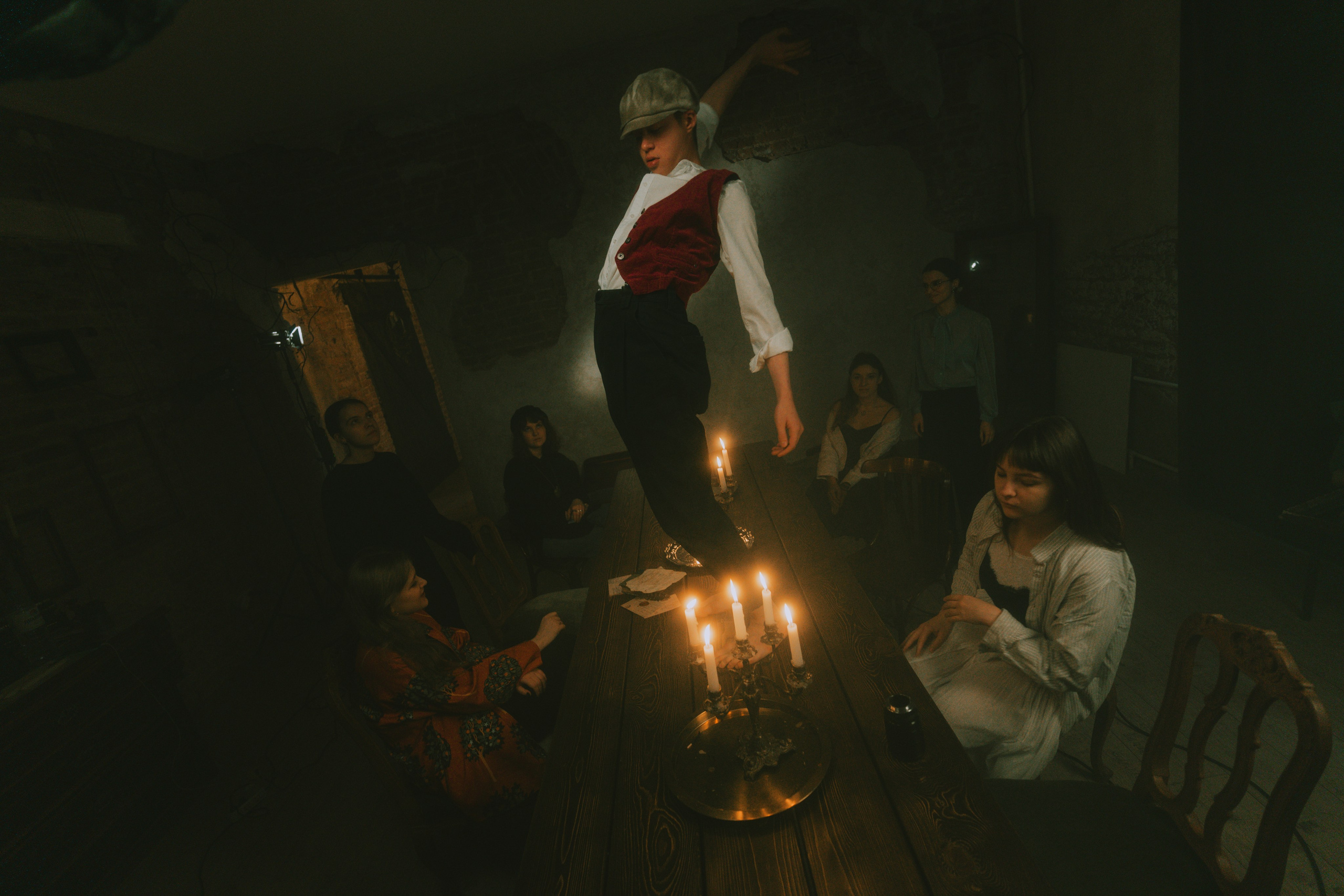 Диккенс. Стрит-фотография, полная абсурда, идиотизма и красоты