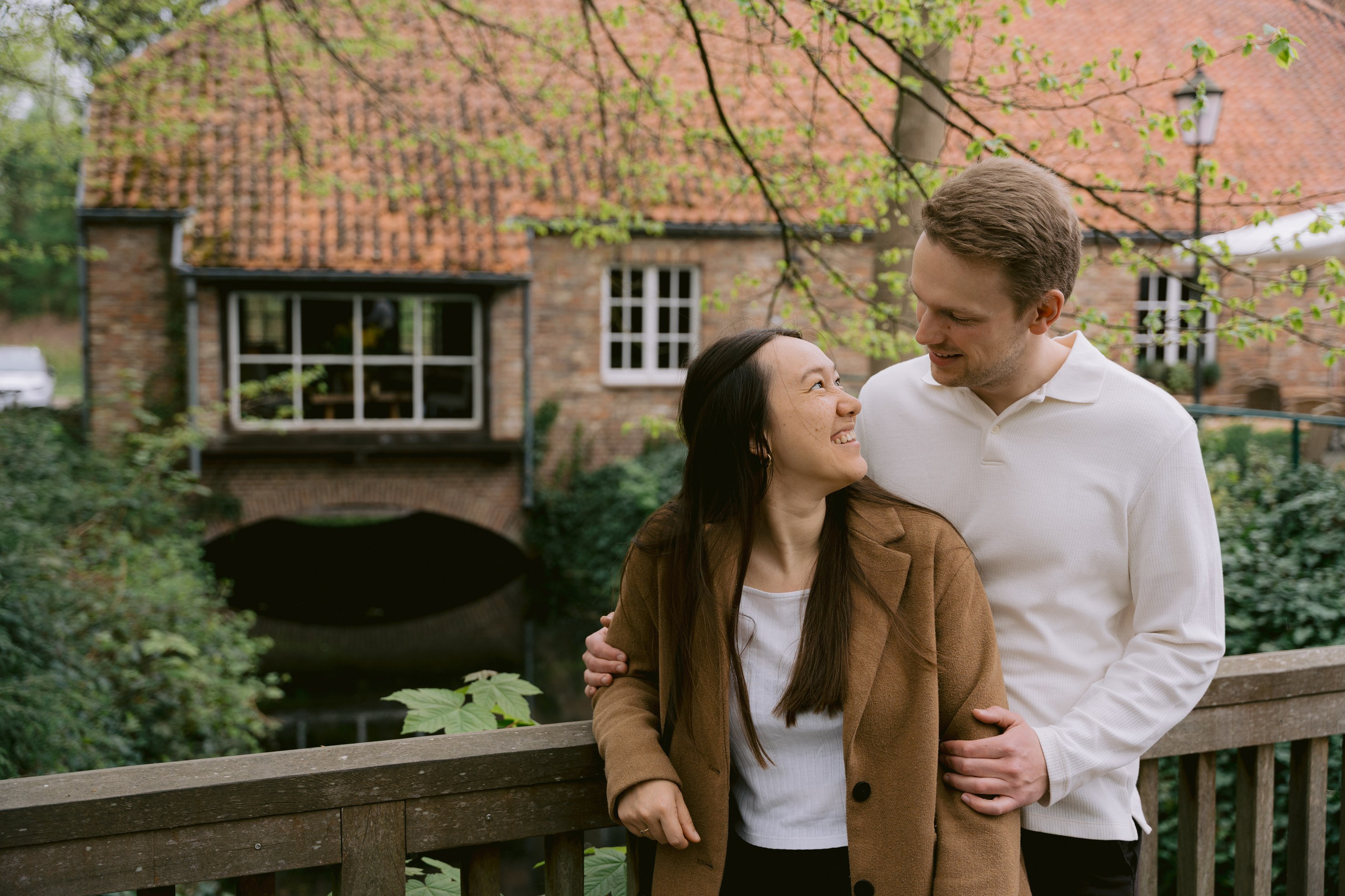 Pre Wedding Postel. Little Birdie – Jouw familie- en huwelijksfotograaf in België en daarbuiten