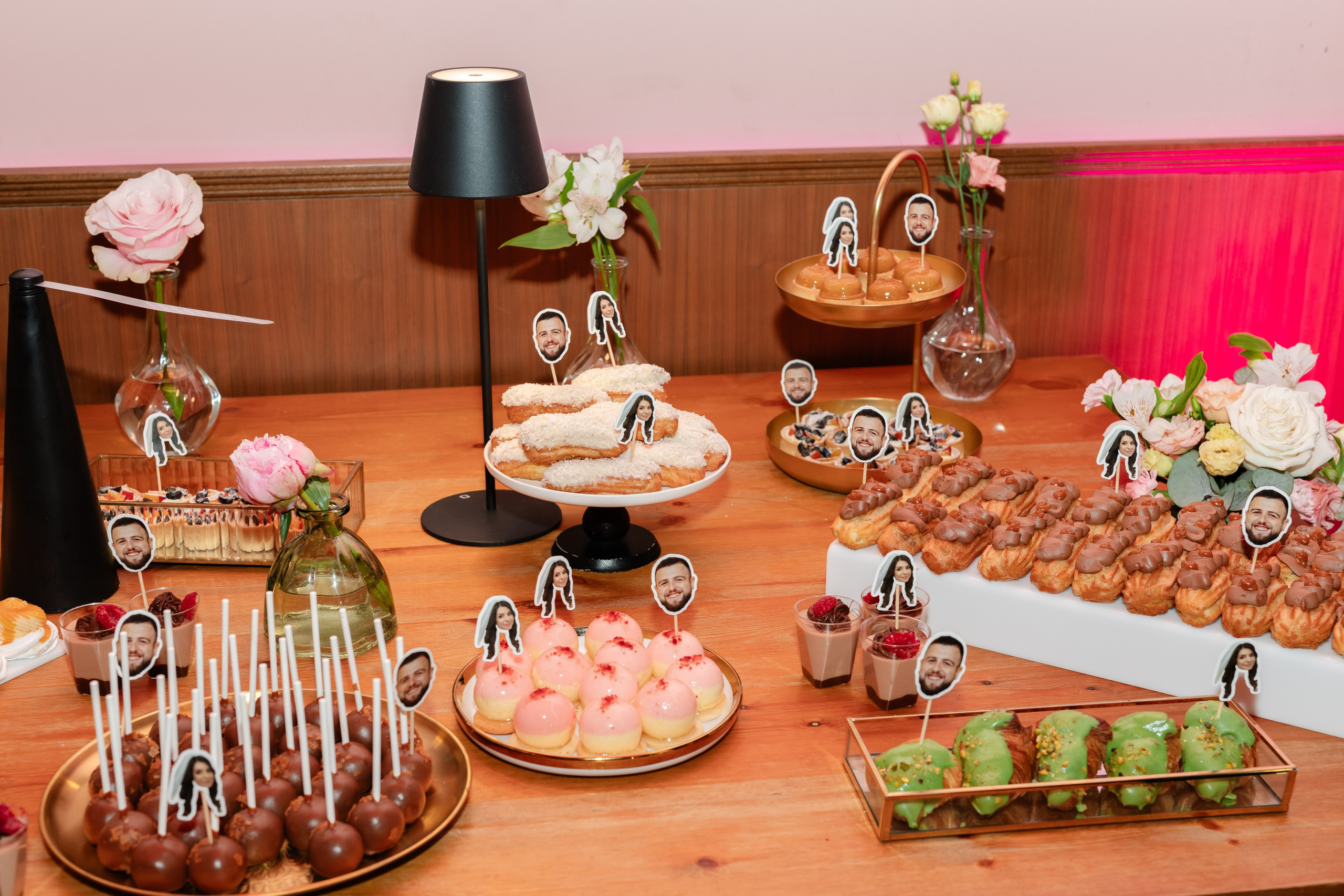 Flori & Cosmin. Main