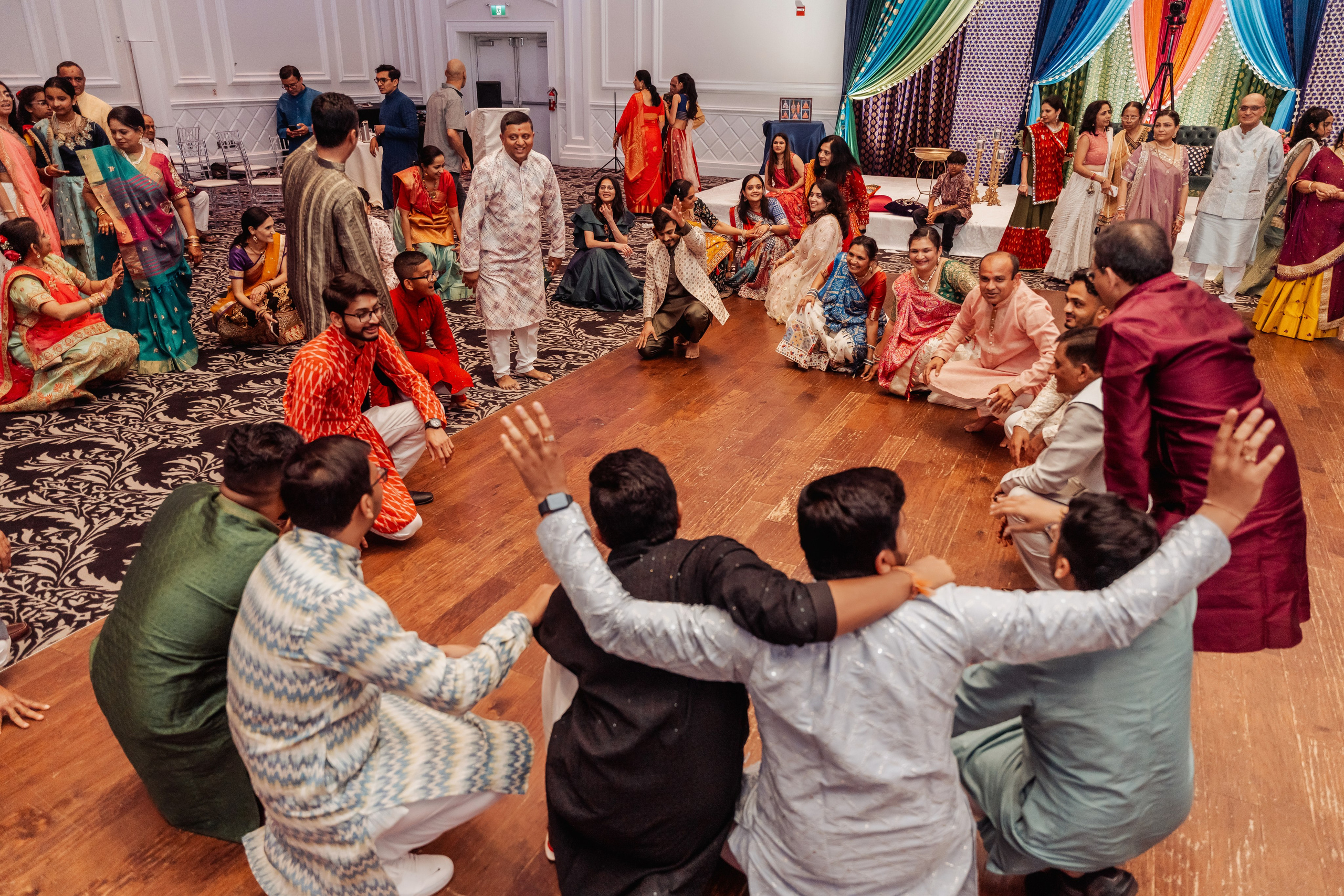 Darshil & Shailja. Wedding Photographer & Cinematographer studios