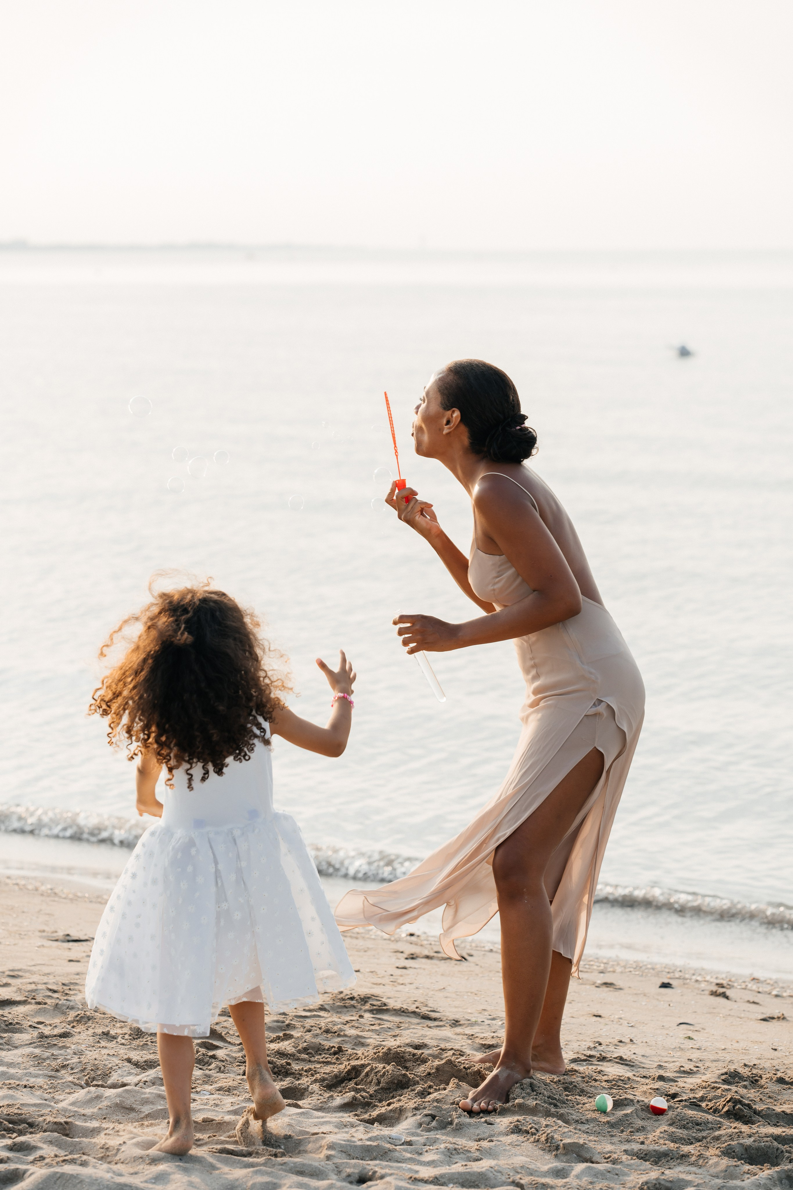 Elena with mother. Fotografa Rimini