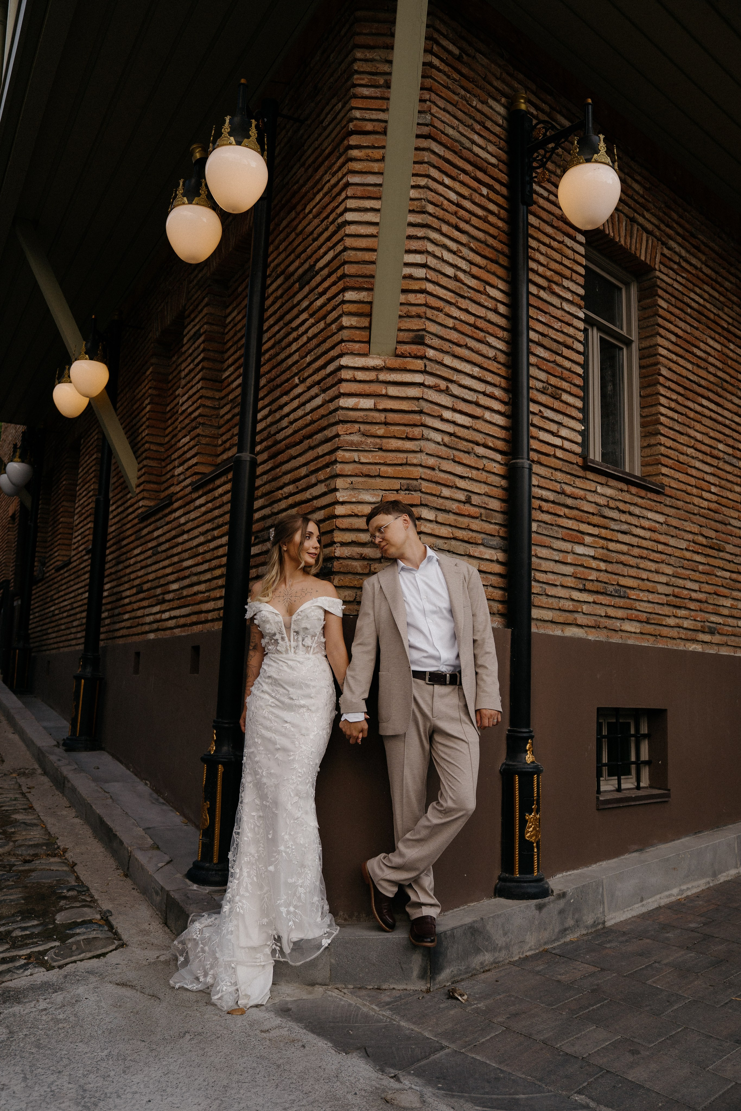 Between the houses. Photographer and travel-blogger Aleksandra Gritsenko
