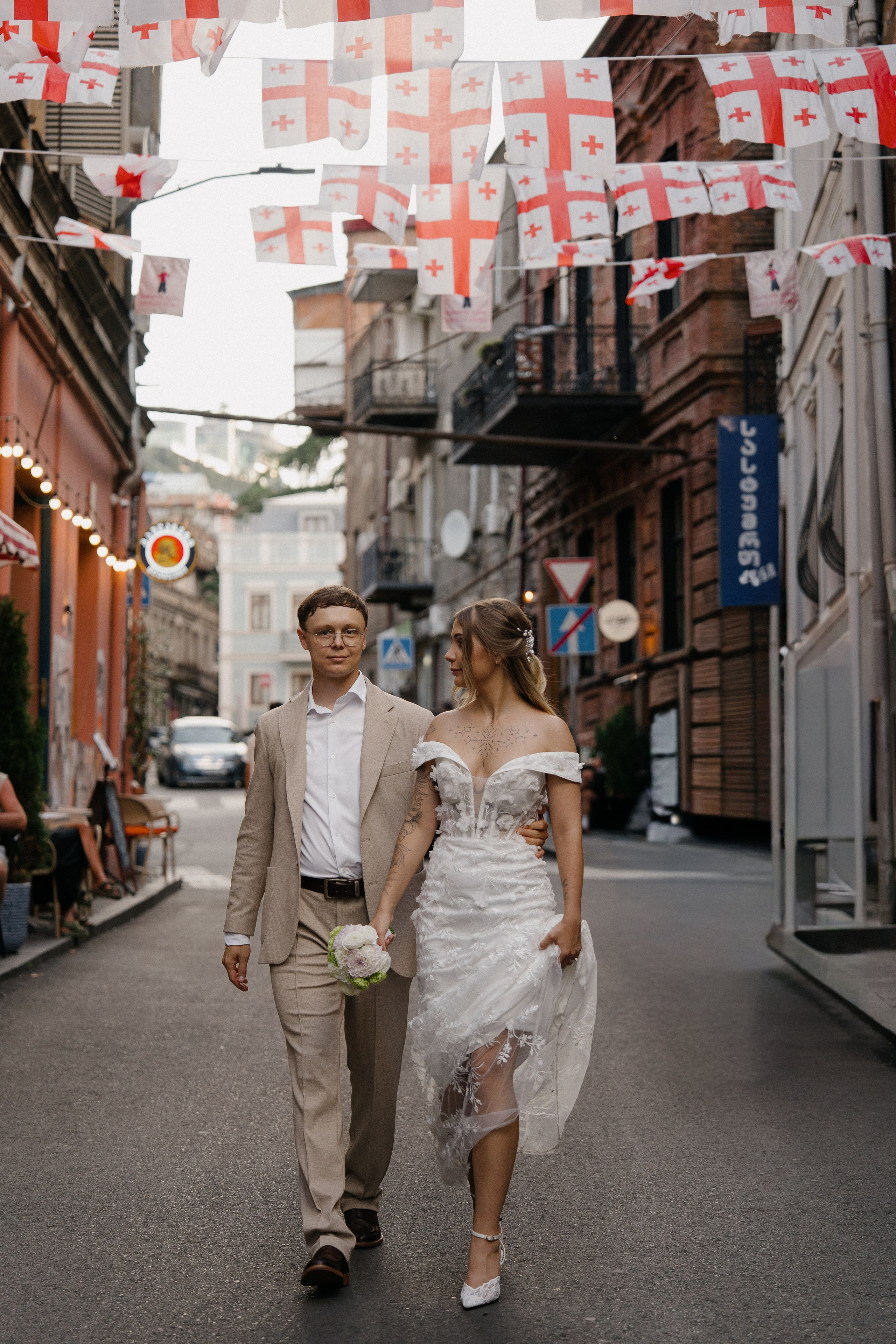 Between the houses. Photographer and travel-blogger Aleksandra Gritsenko