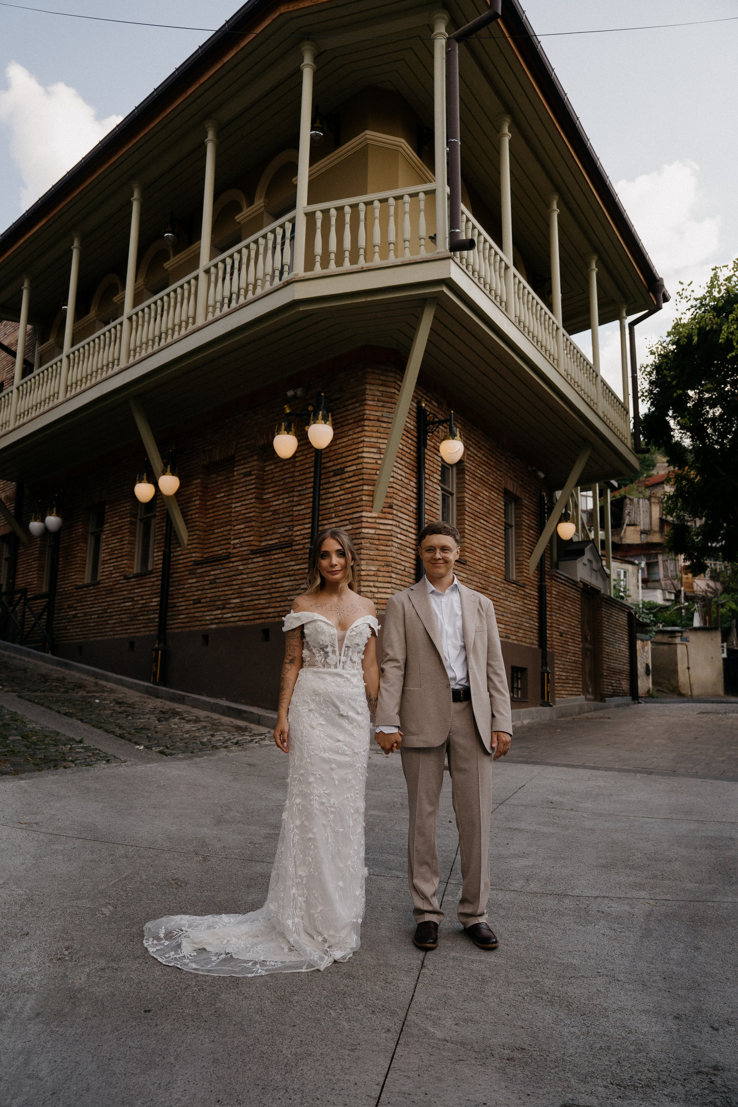 Between the houses. Photographer and travel-blogger Aleksandra Gritsenko