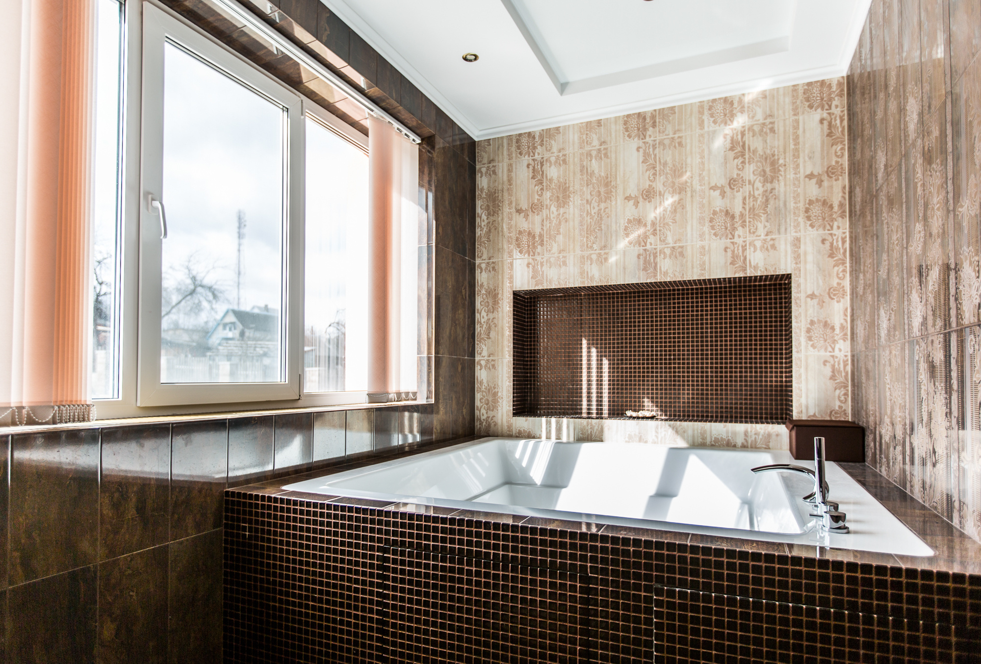 Interior photographer in Europe. Iceland elopement photo and video | Nikolaichik Photo