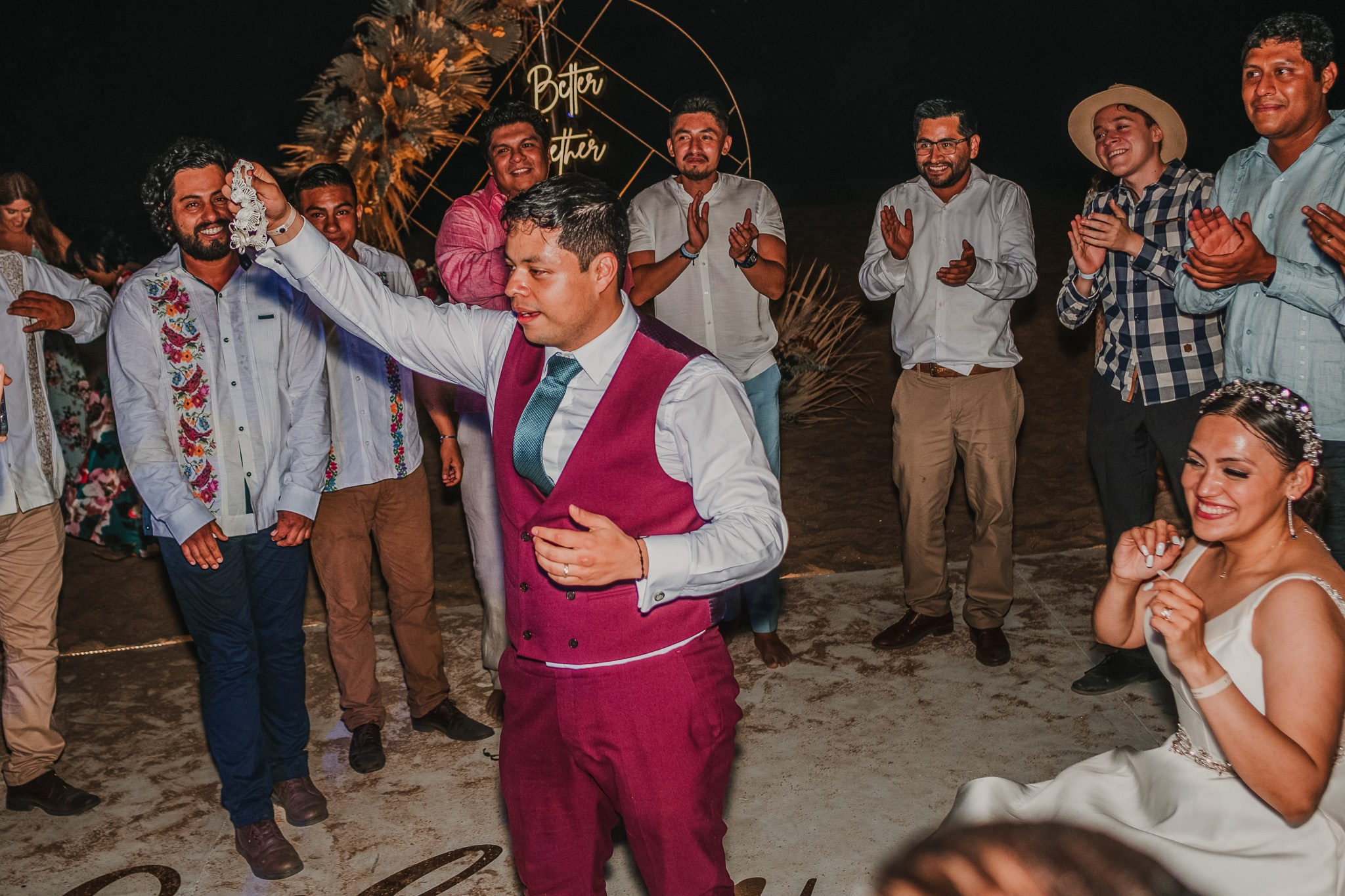 Silvia & Julio / Huatulco. Wedding and family photographer in Mexico City