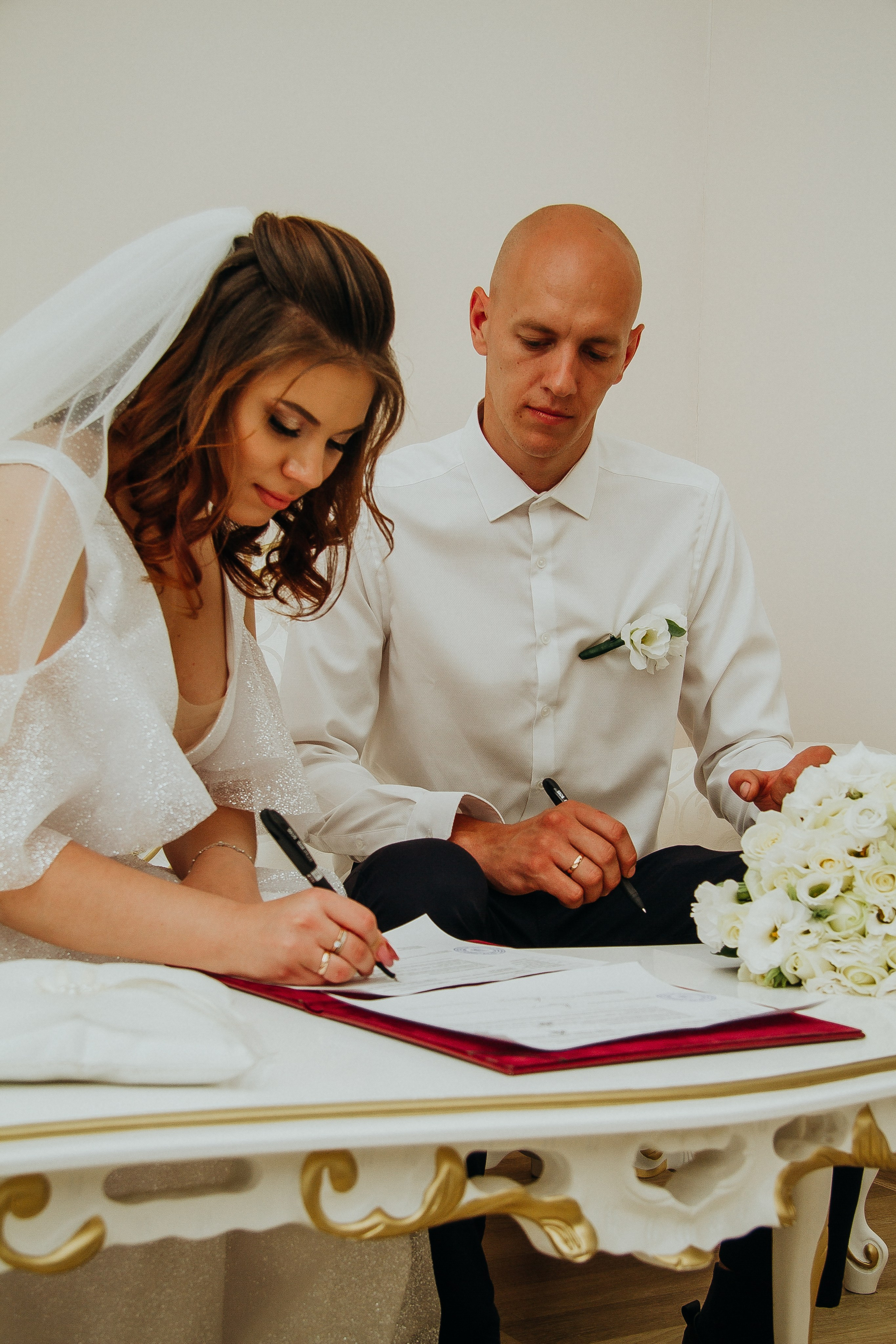 Marriage registration of Lilia and Vitaly. Iryna Zhyvora | Photographer | Stockholm